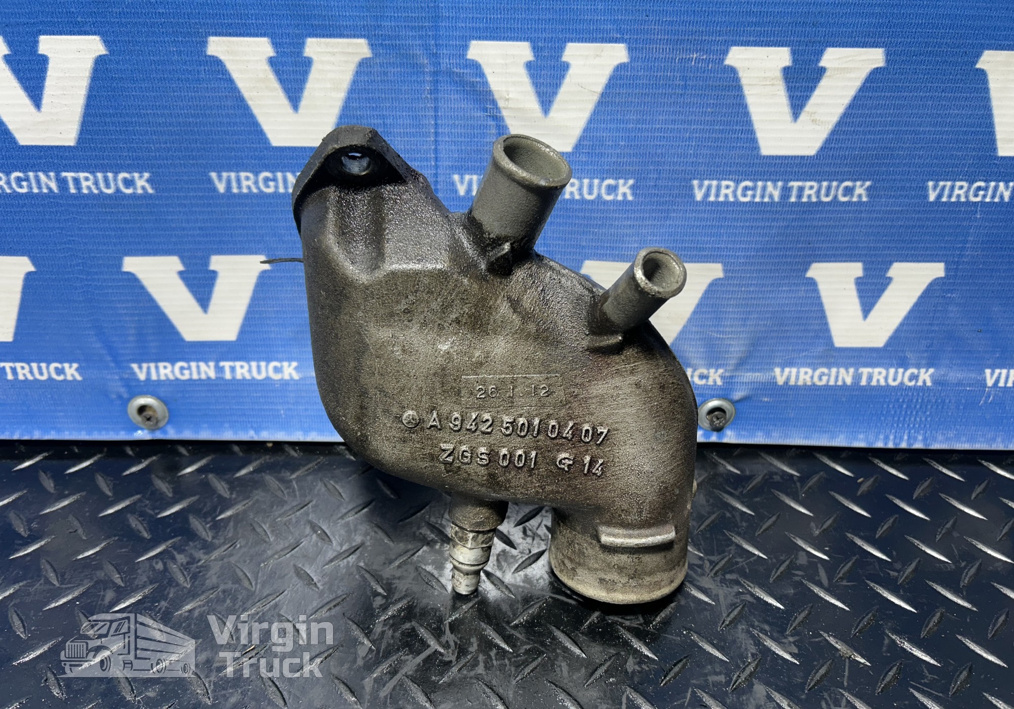 A9425010407 Патрубок для Mercedes-Benz Actros MP3 (с 2008)