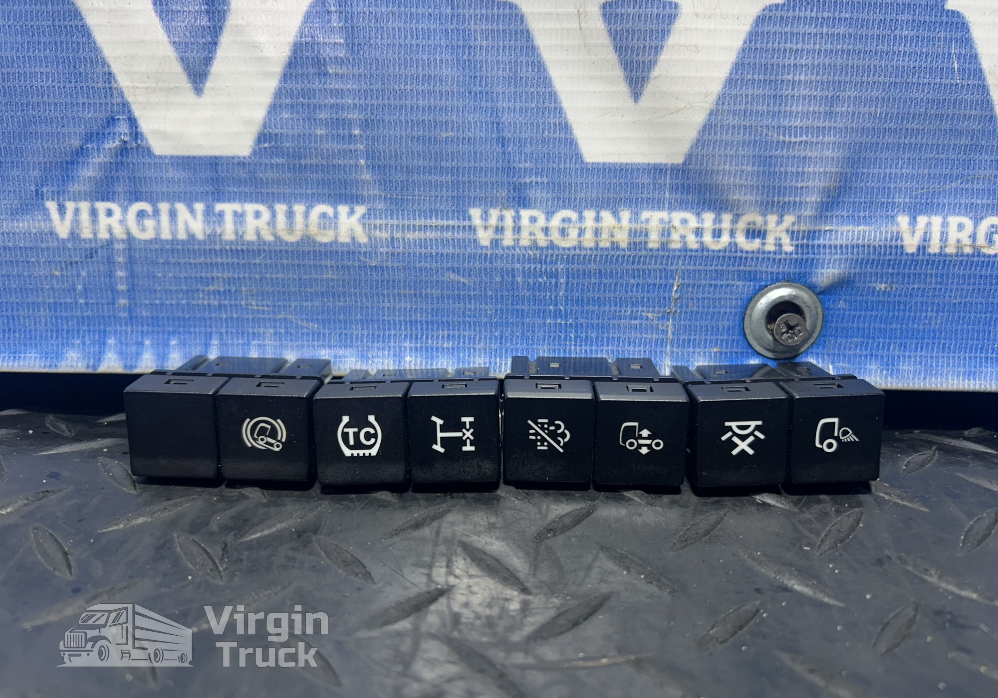 2309560 Кнопки разные 2023 года! для Daf XG (с 2021)