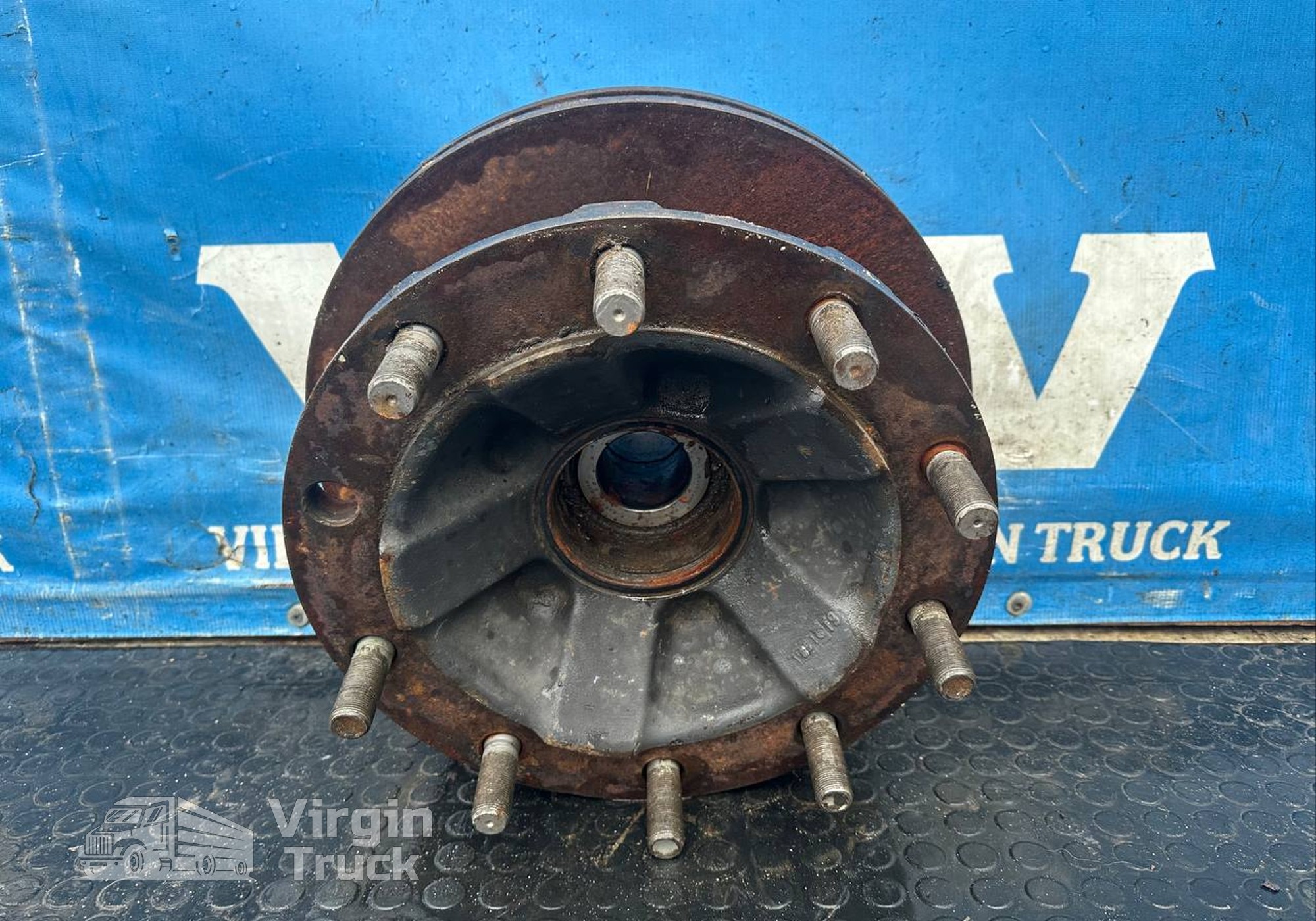 7421116570 Ступица передняя для Volvo FH 3 (с 2008 по 2012)