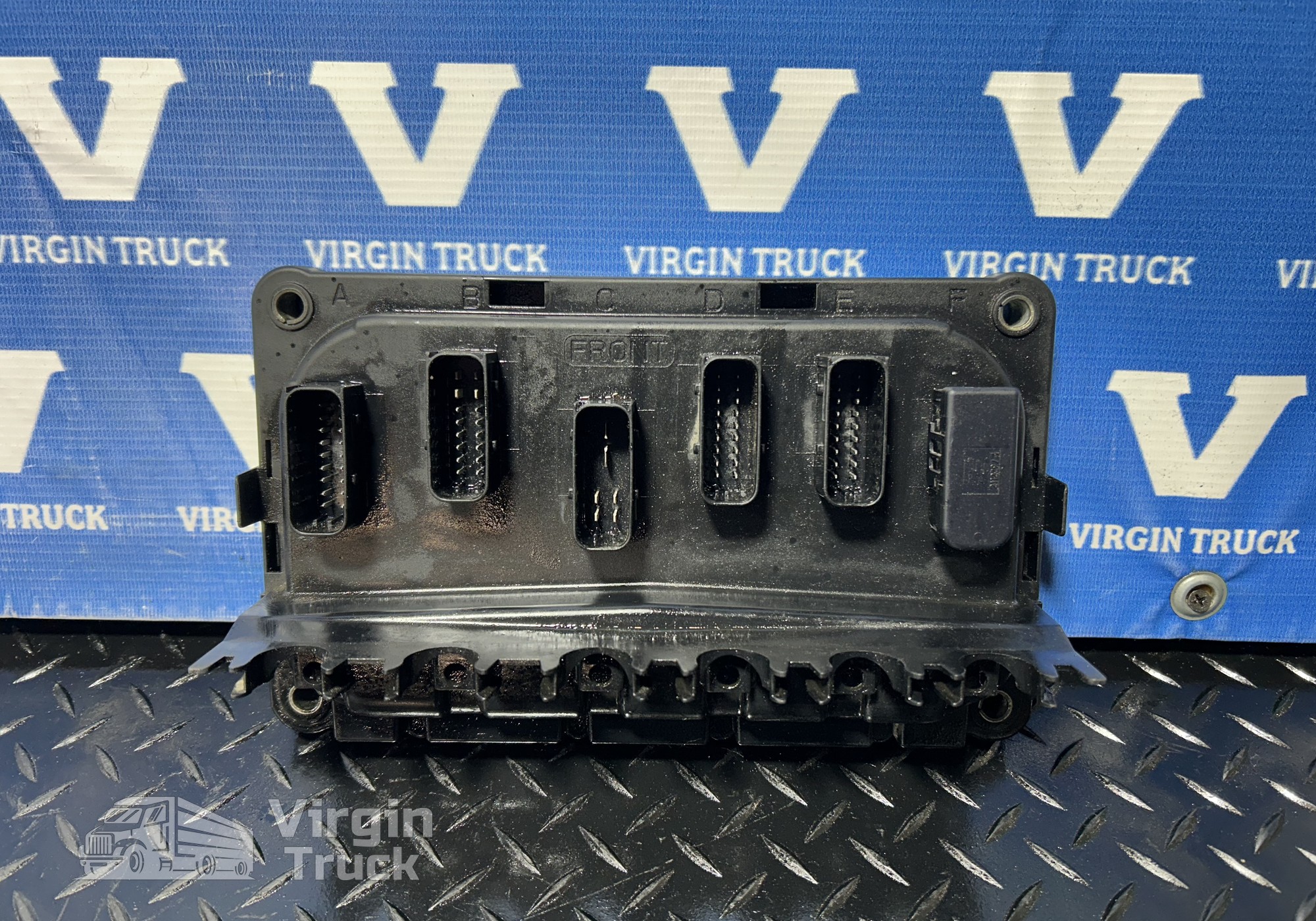 2383323 Блoк упpавления шaсси передний 2023г. для Daf XG