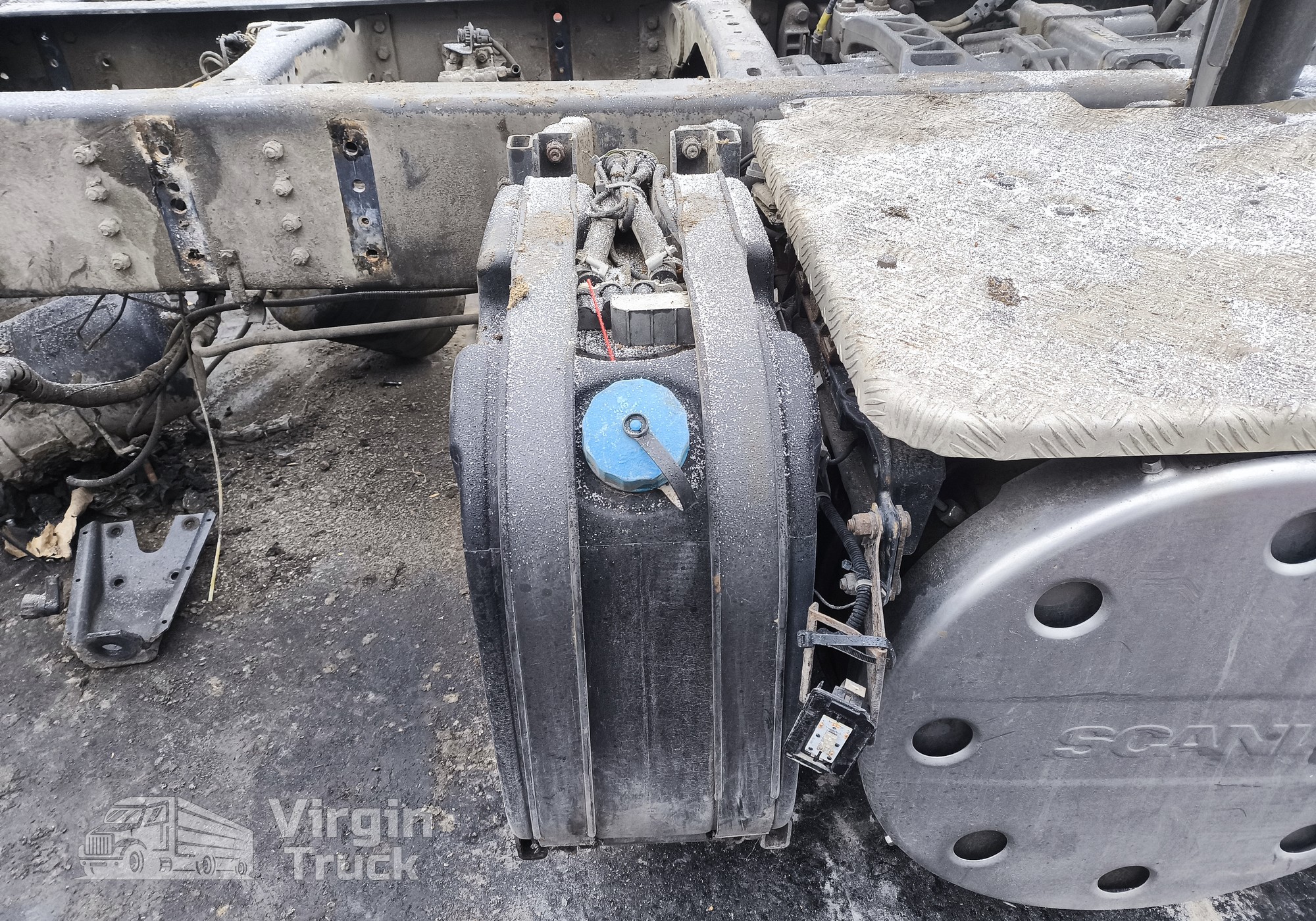 1740107 Бак AdBlue 120L в сборе для Scania 5-series R (с 2004 по 2016)