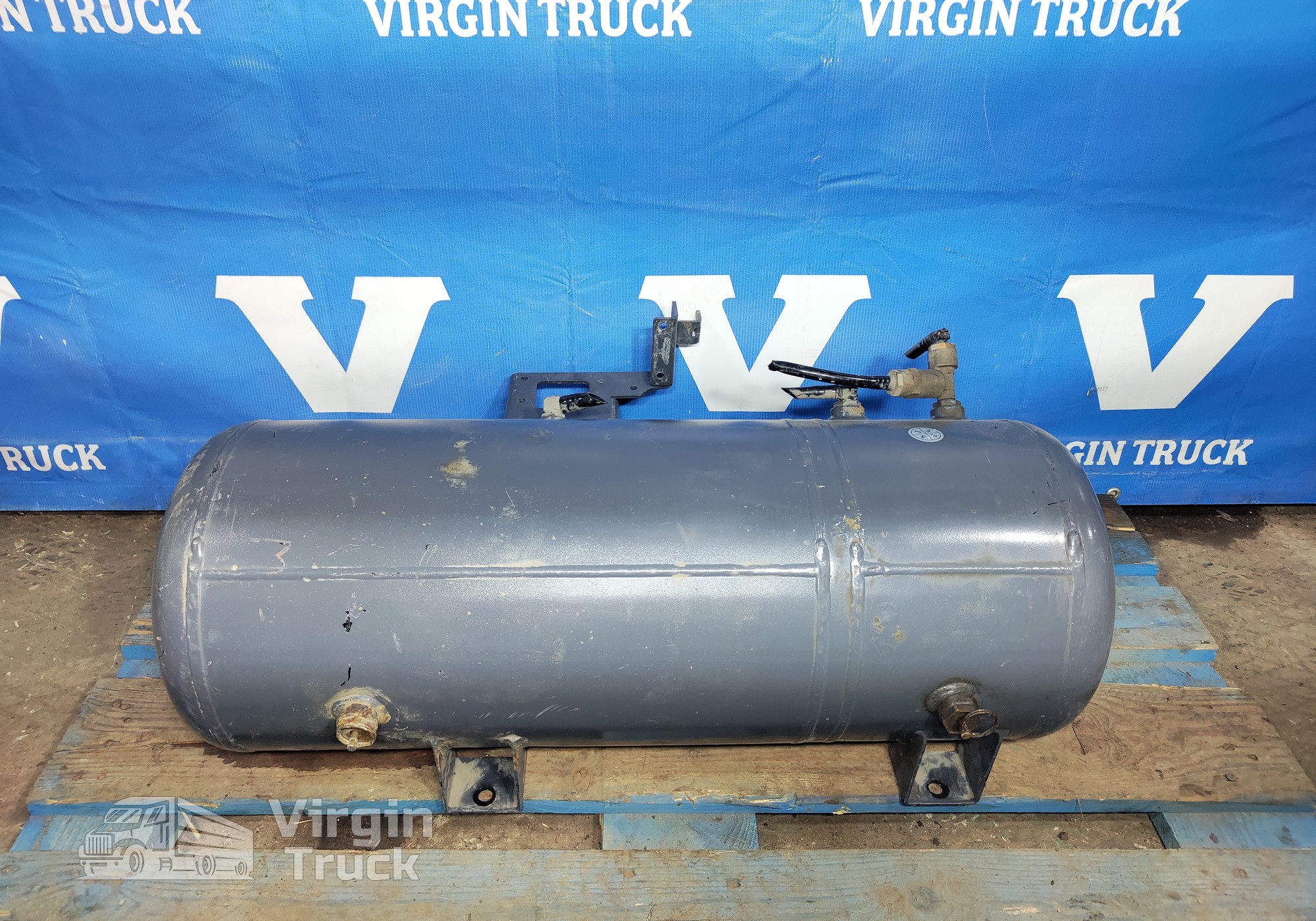 1901818 Ресивер воздушный 36L 2019 г. для Daf XF106 (с 2012)