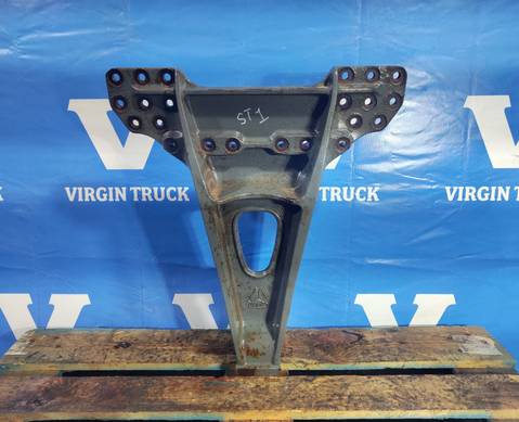 AZ9925528095 Кронштейн для Sinotruk Sitrak C7H