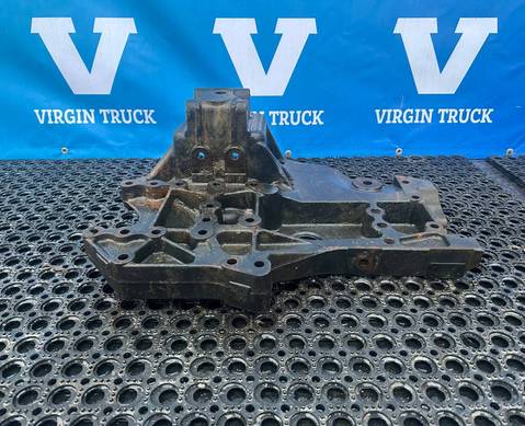 81413133018 Кронштейн рессоры передней правый для Man TGX II (с 2012)