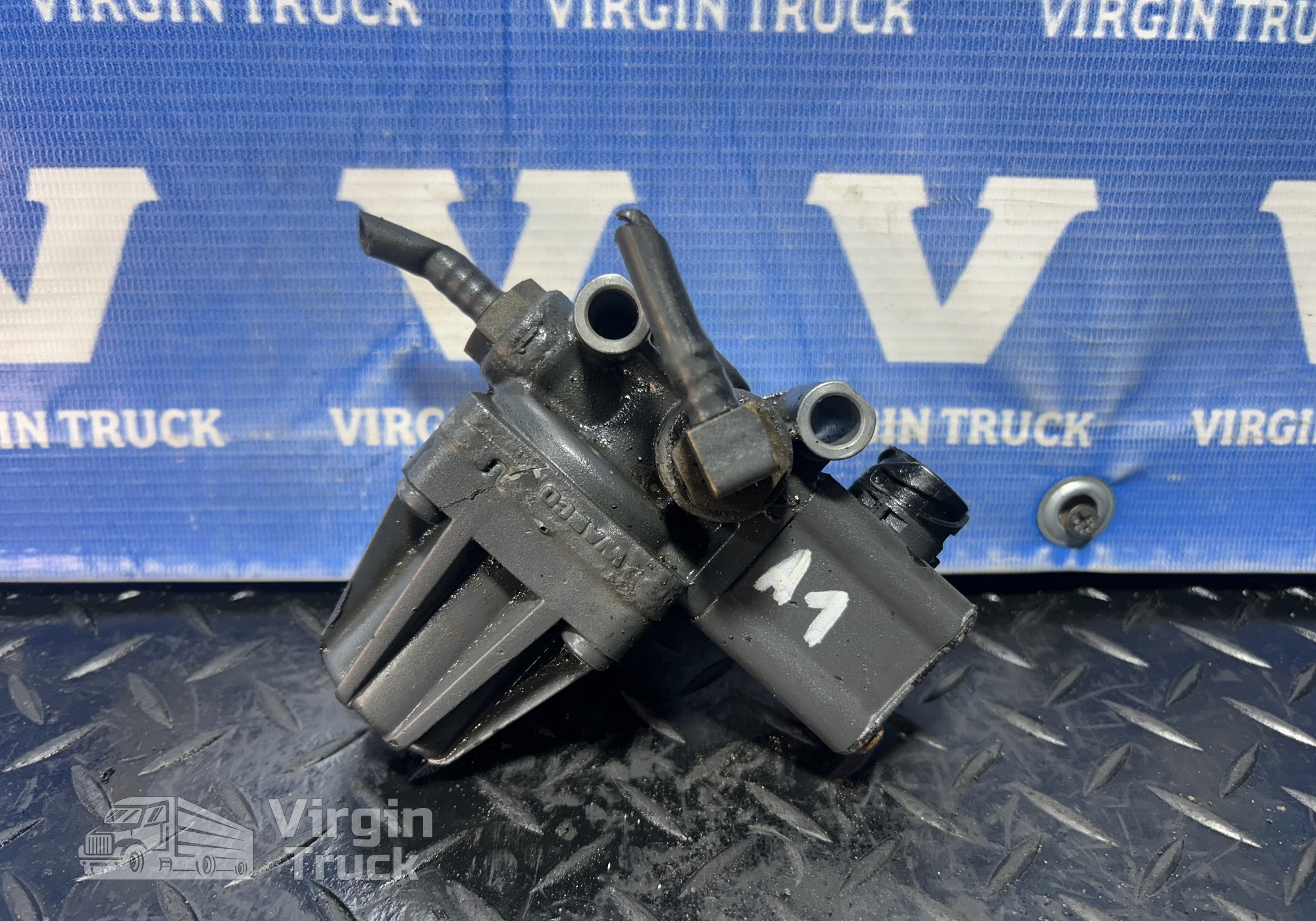 A0044310306 Датчик уровня AdBlue для Mercedes-Benz Actros MP3 (с 2008)