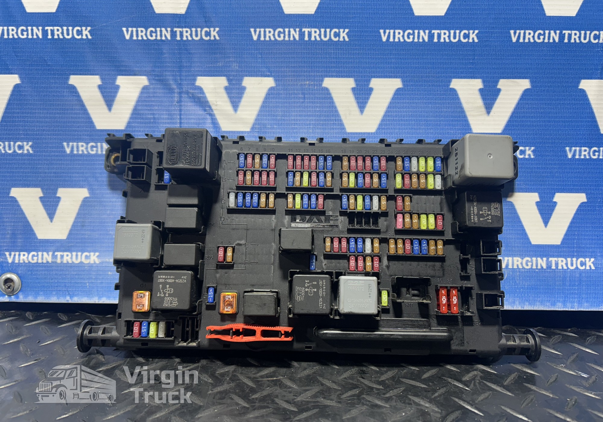 2274463 Блок предохранителей 2023! для Daf XG (с 2021)