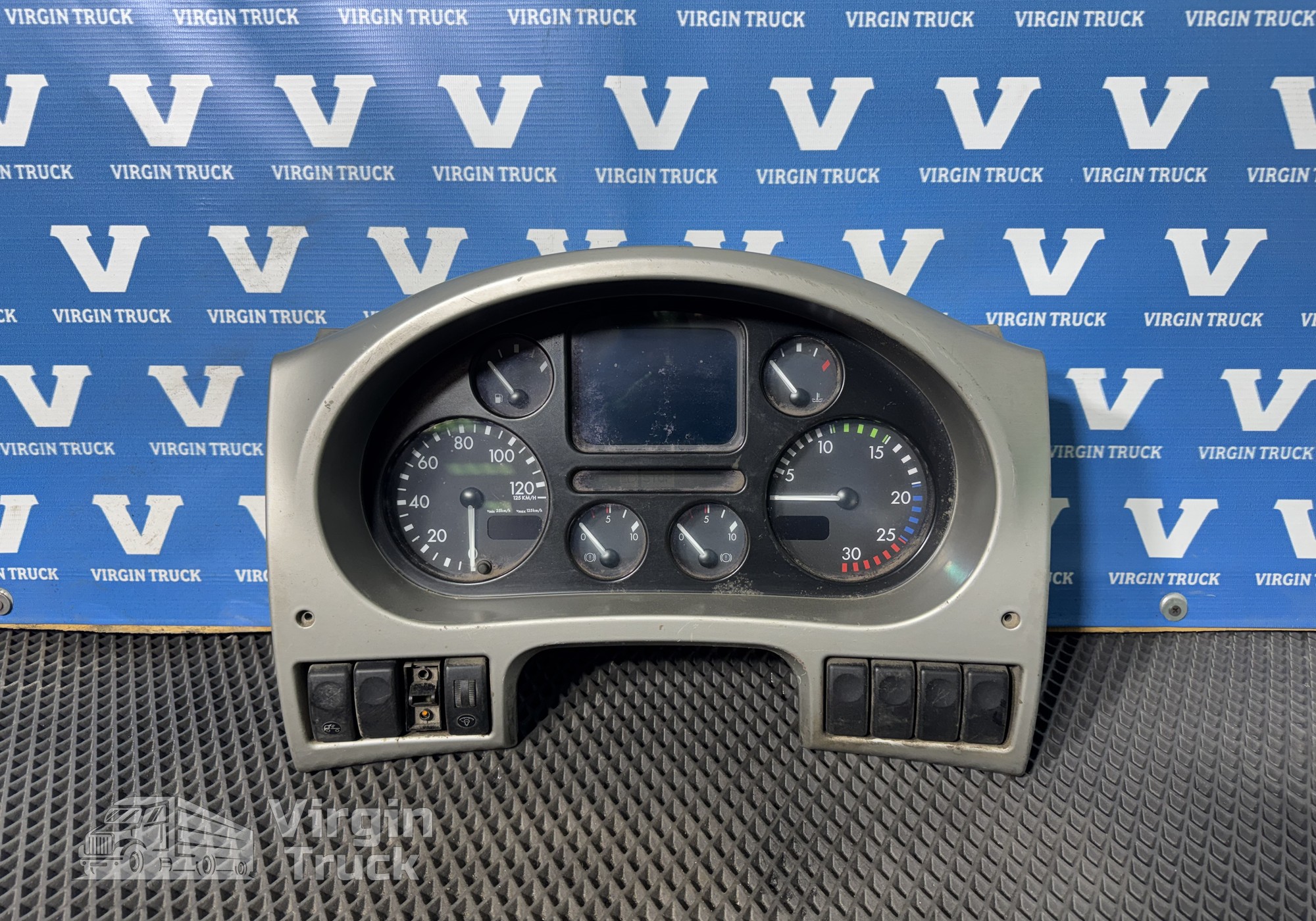1620081 Панель приборов для Daf XF95 (с 2002 по 2006)