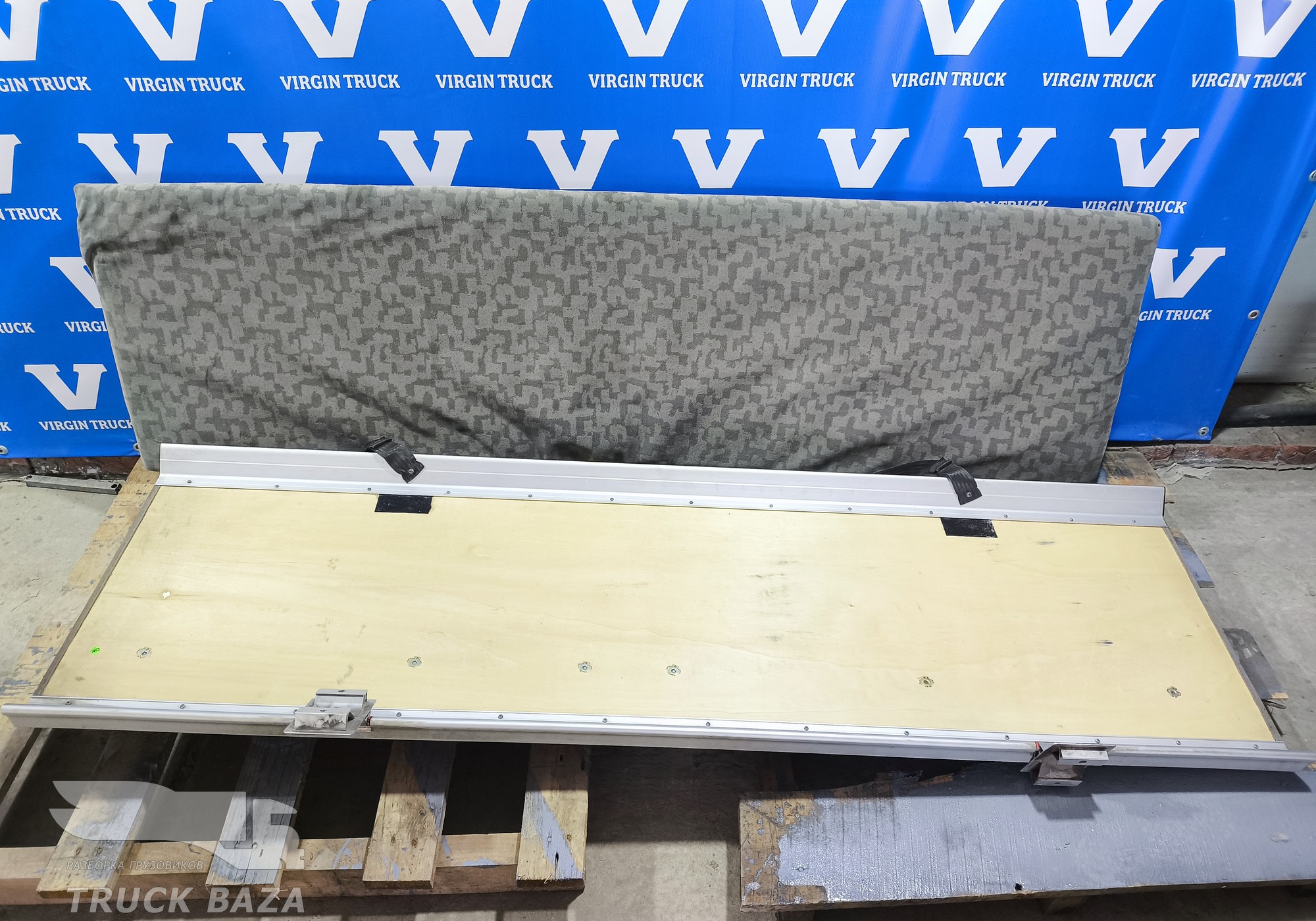 1788846 Спальник верхний в сборе для Daf XF105 (с 2005)