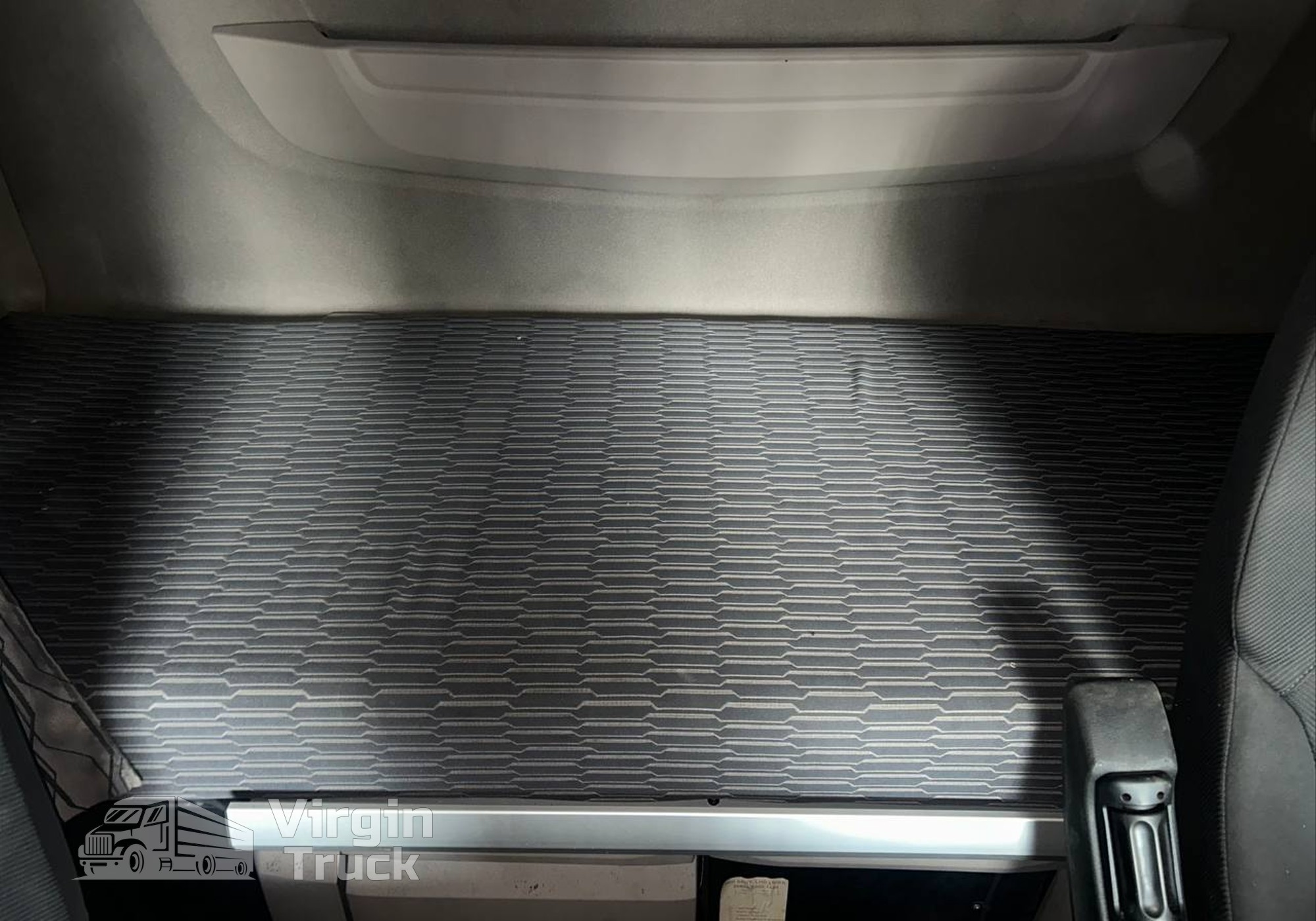 2248358 Спальник верхний в сборе для Daf XG (с 2021)