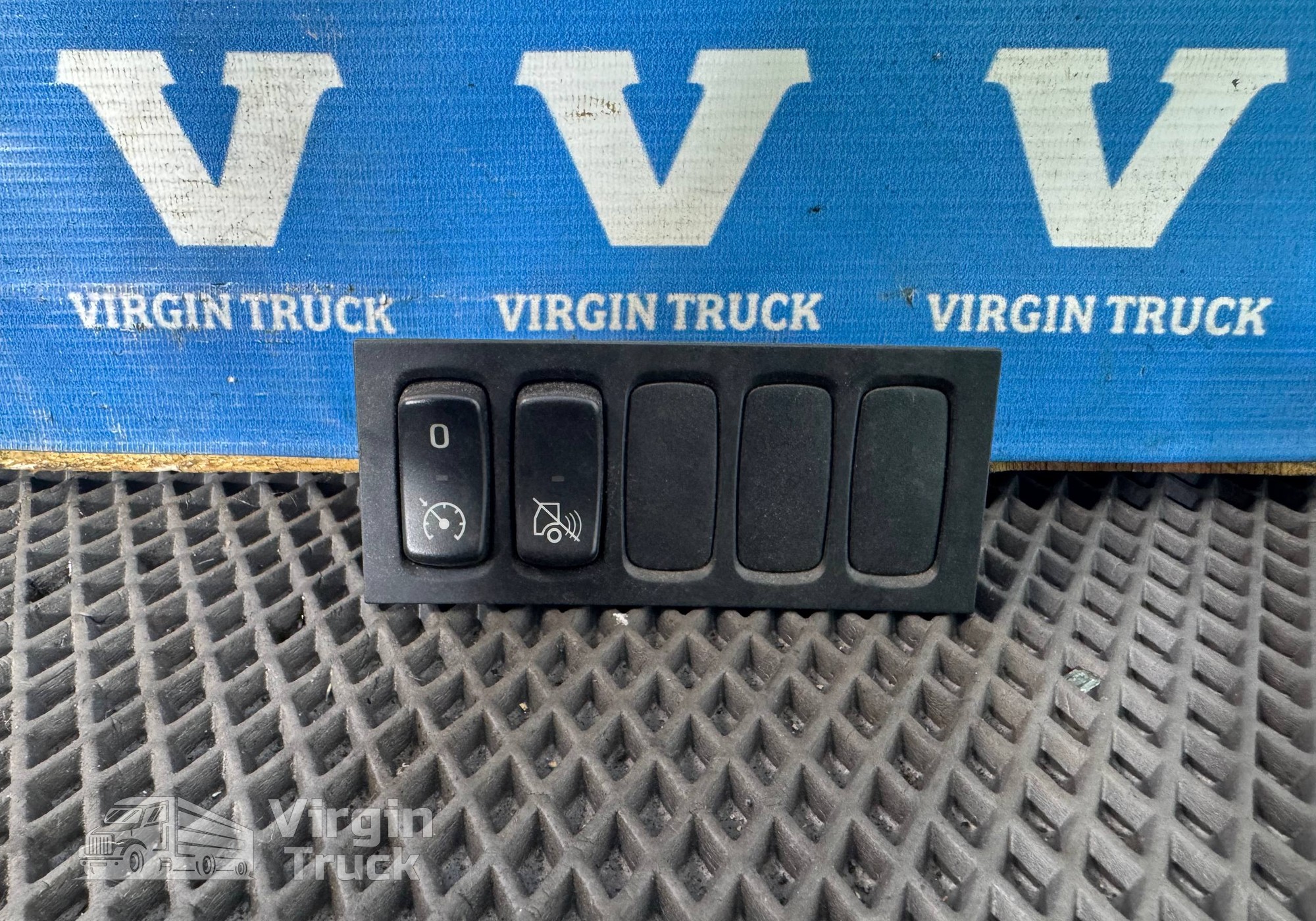 1911080 Рамка кнопок для Scania 5-series G (с 2004 по 2016)