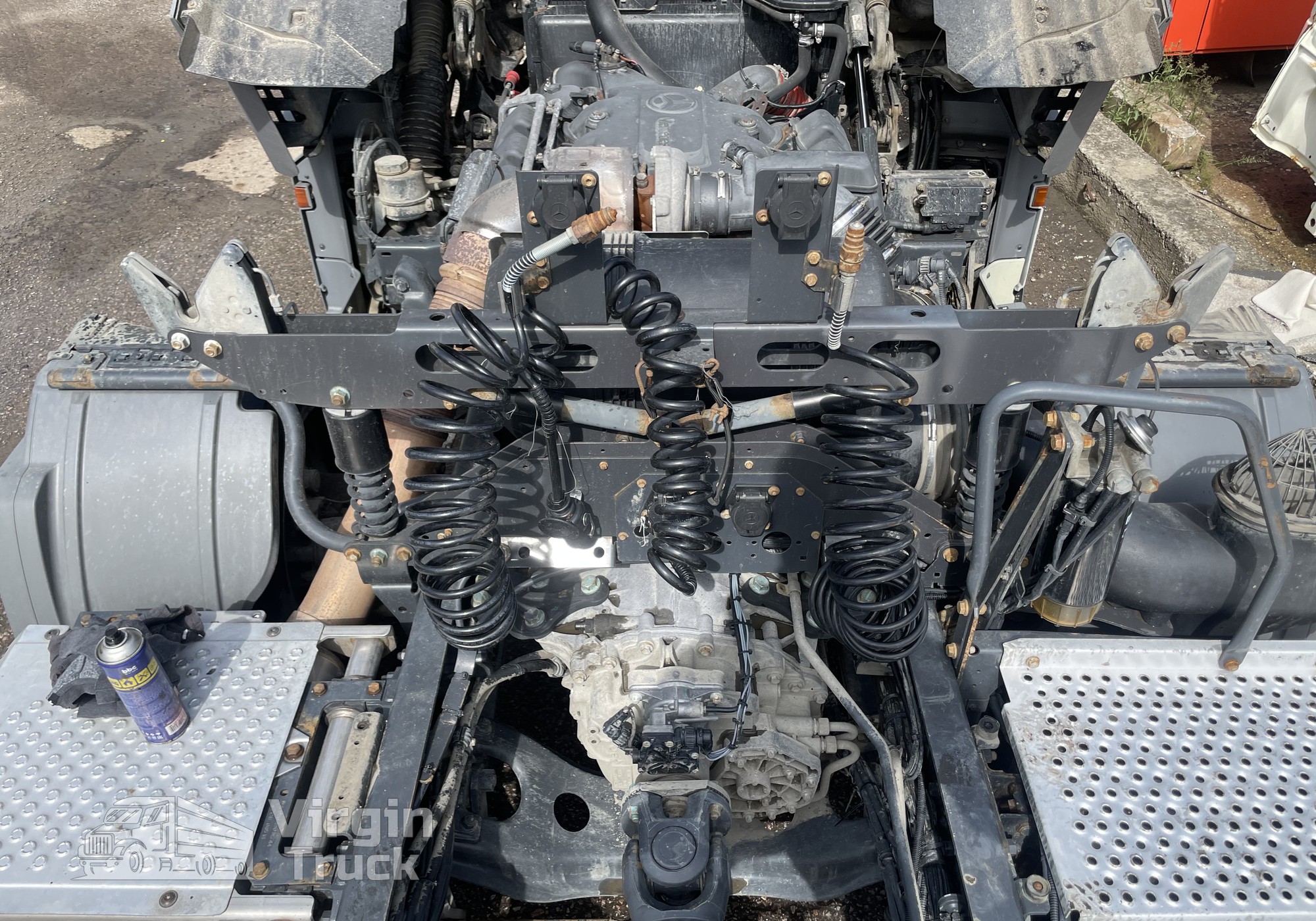 A9303100758 Задняя подвеска кабины в сборе 2017г. для Mercedes-Benz Actros