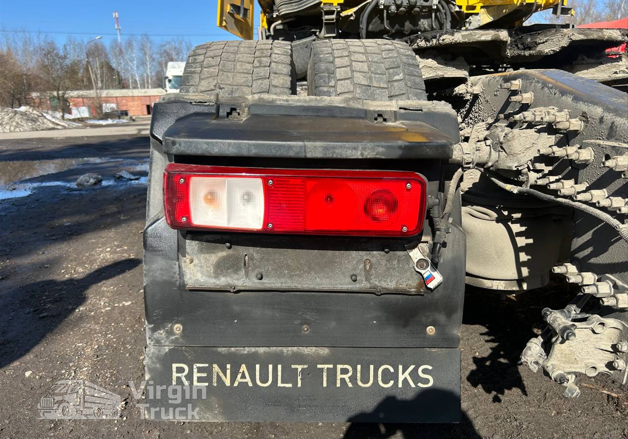 7421094394 Комплект задних крыльев для Renault T (с 2013)