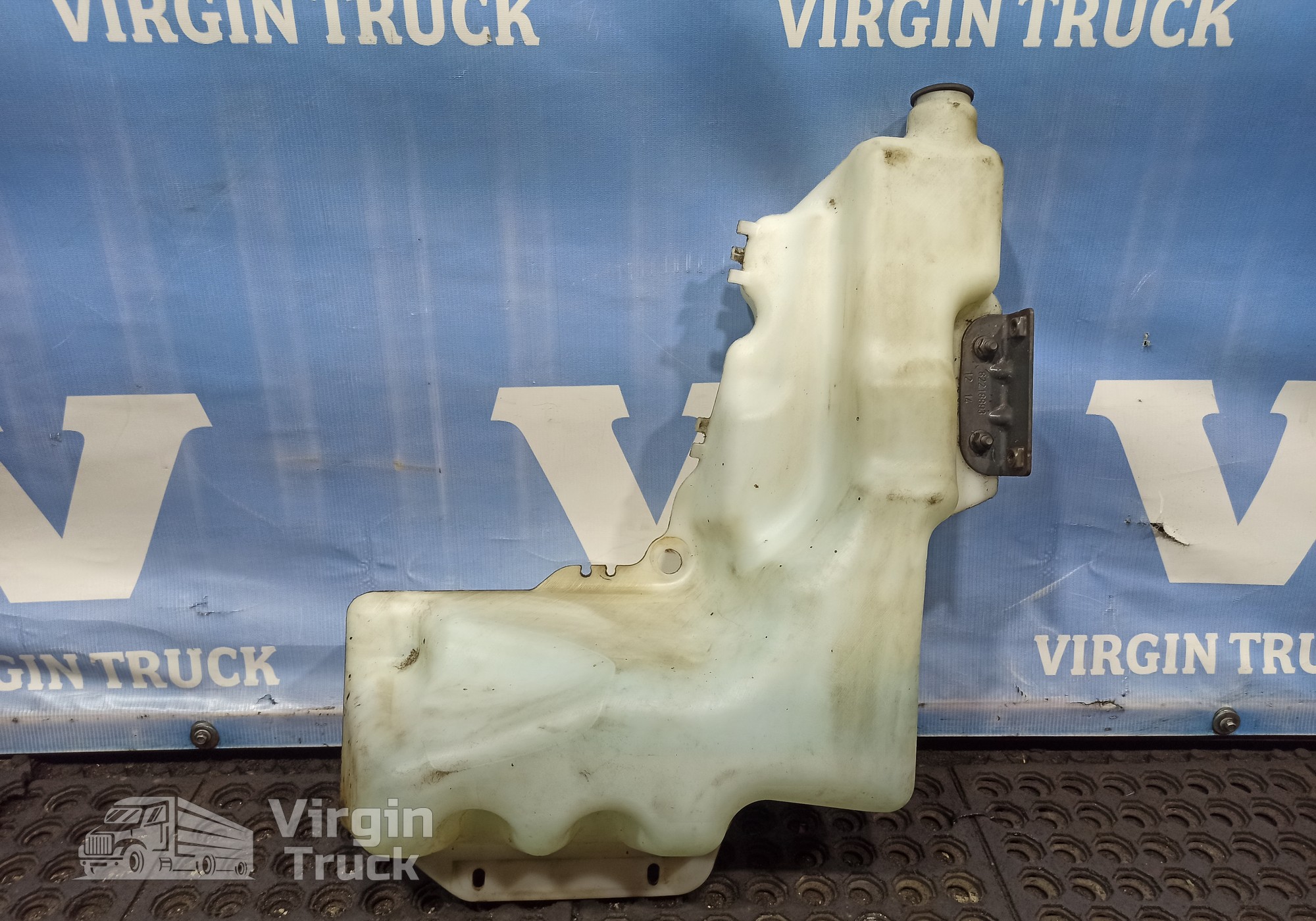 84092257 Бачок омывателя для Volvo FH 4 (с 2012)