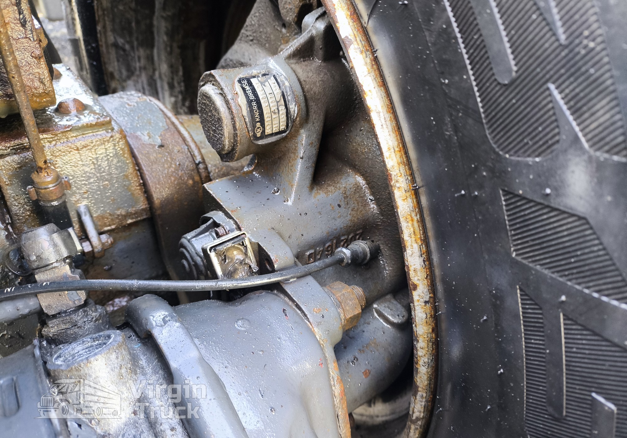 1862301 Суппорт тормозной