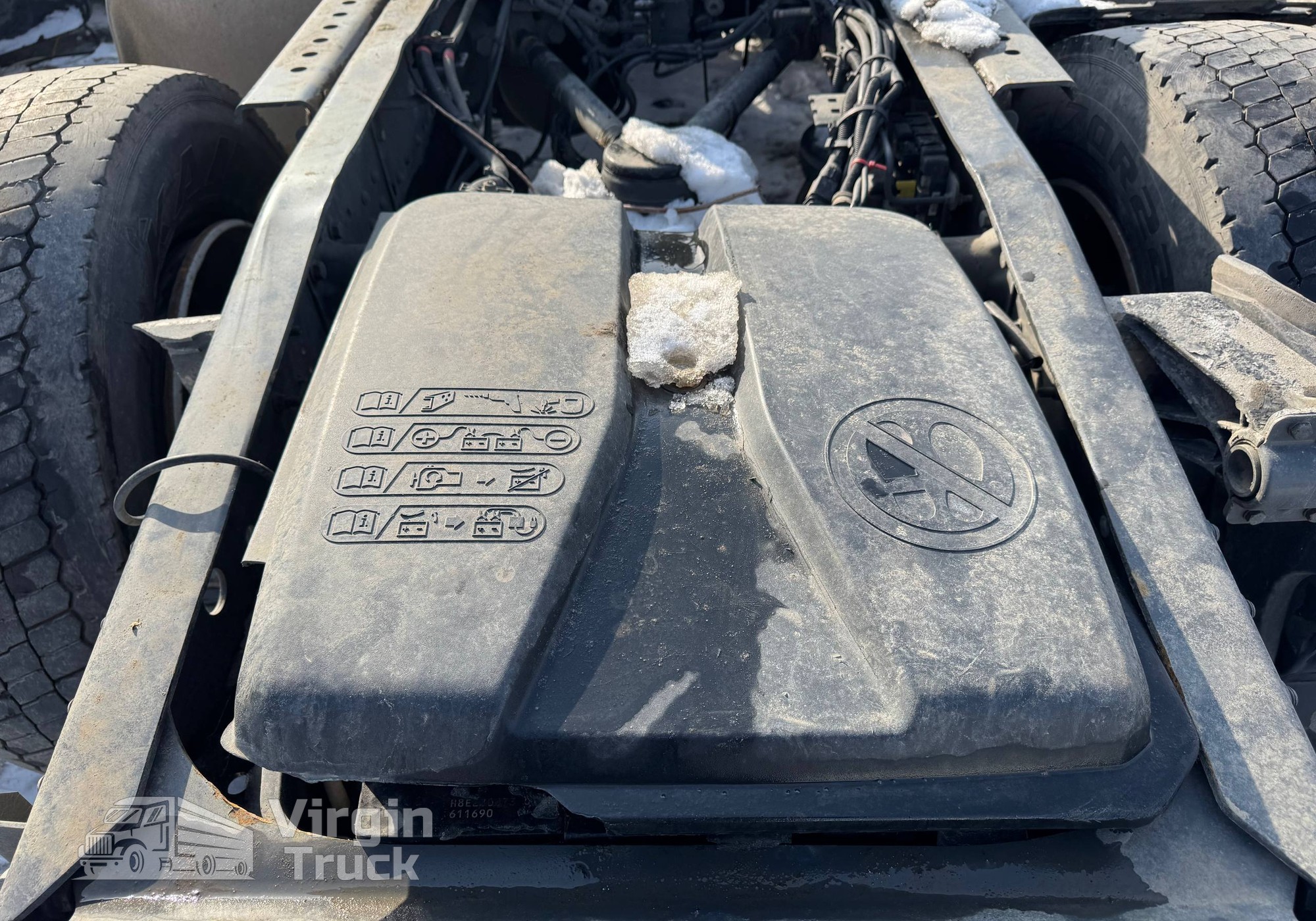 1897413 Ящик АКБ 2021г для Daf XG+