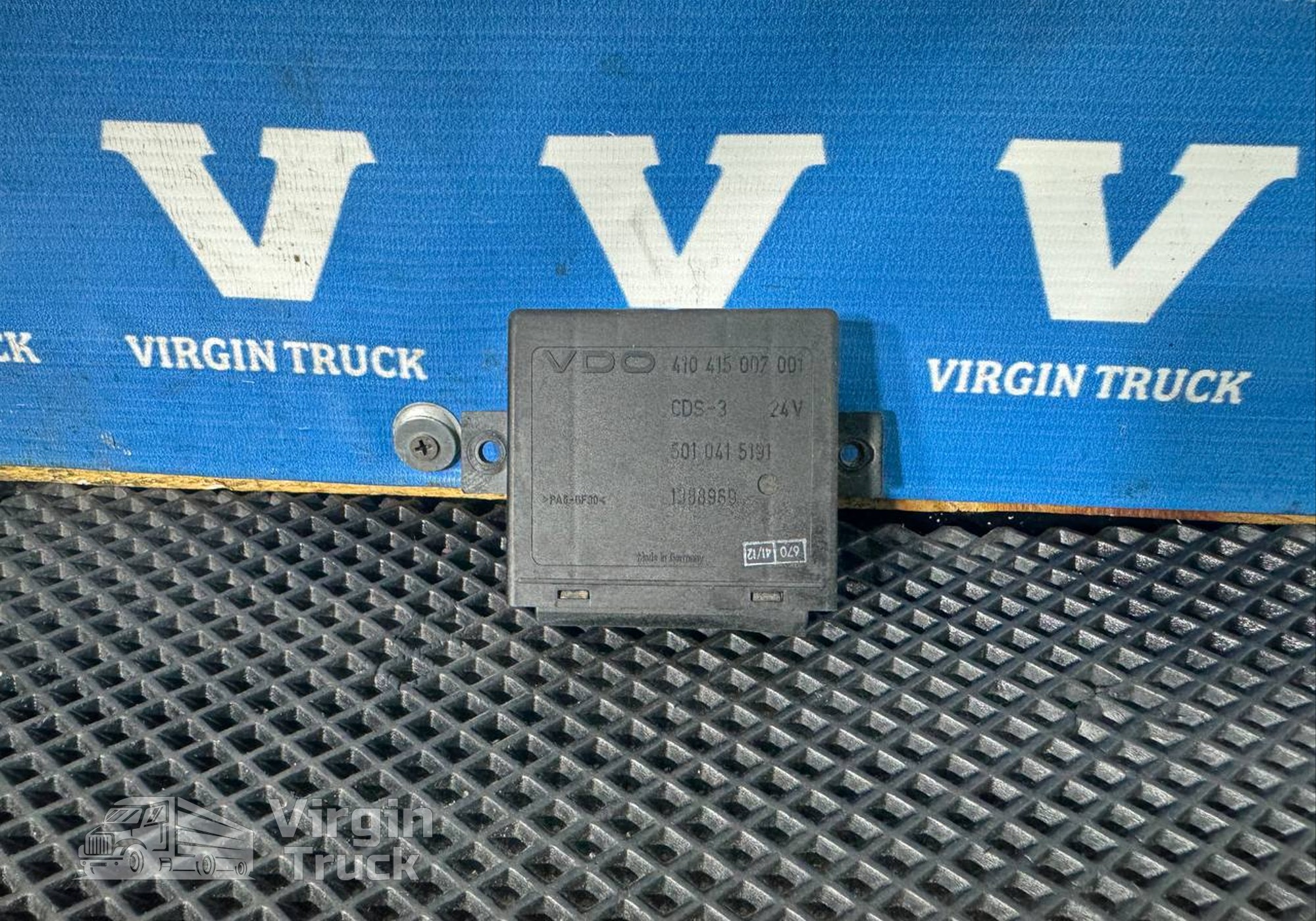 1388969 Блок управления центральным замком