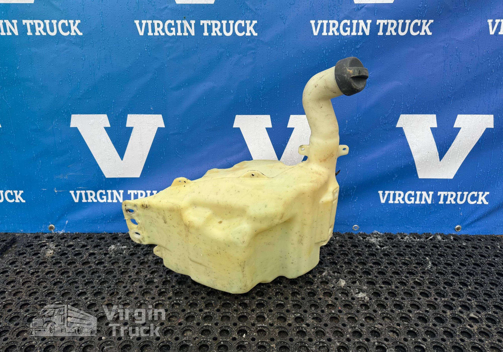 1772662 Бачок омывателя для Scania 5-series R (с 2004 по 2016)