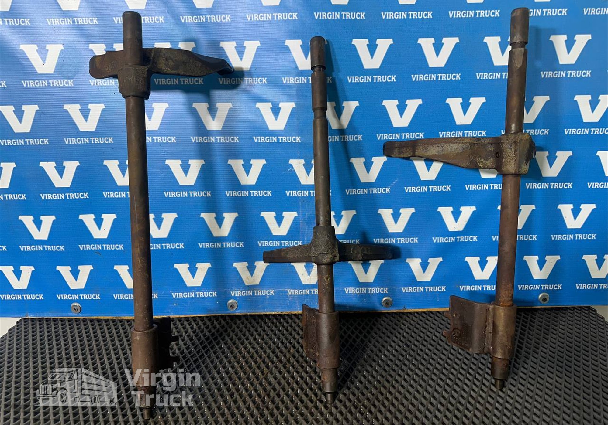 1355306003 Вилки переключения передач КПП ZF для КАМАЗ