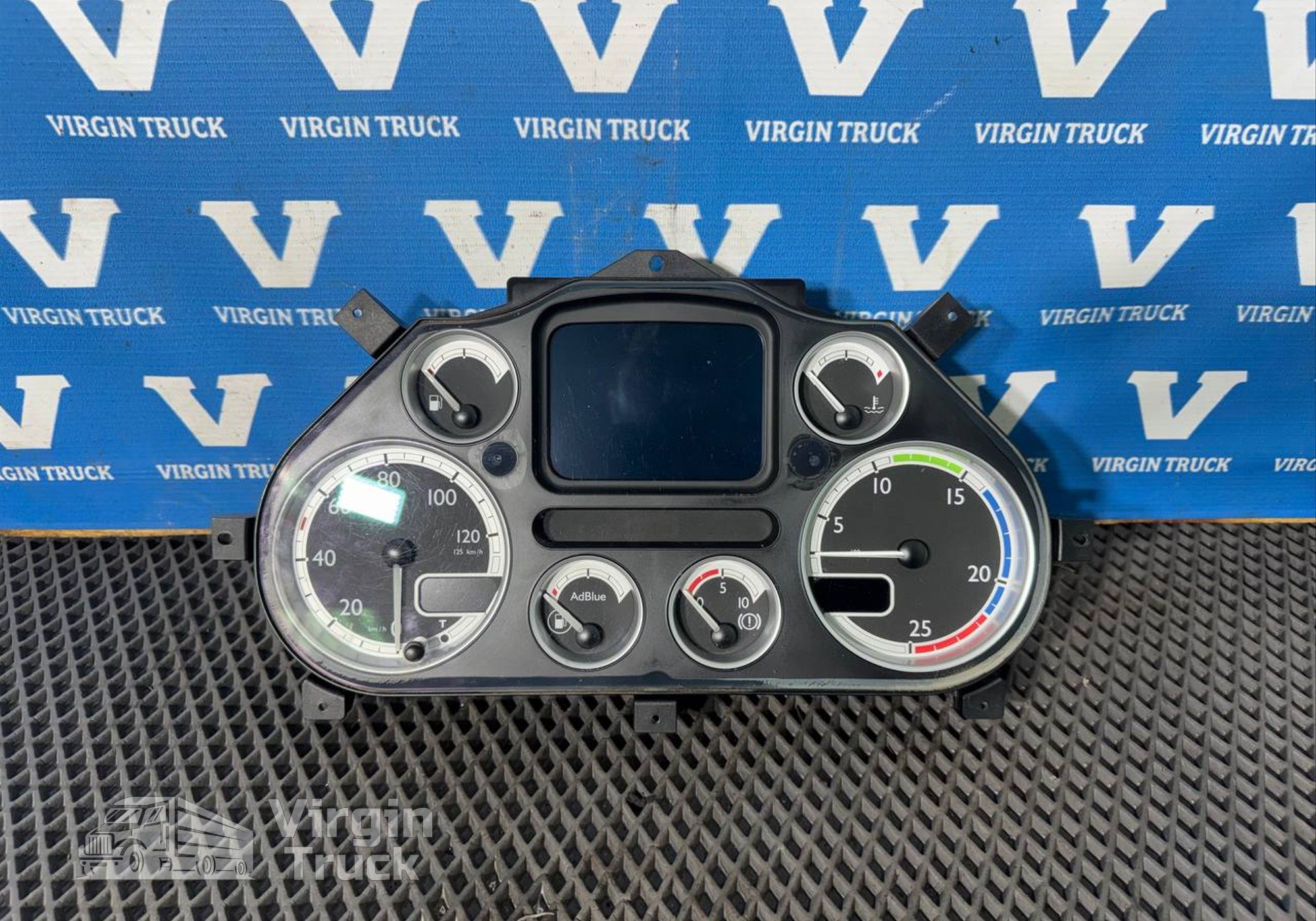 1845906 Панель приборов для Daf XF105 (с 2005)