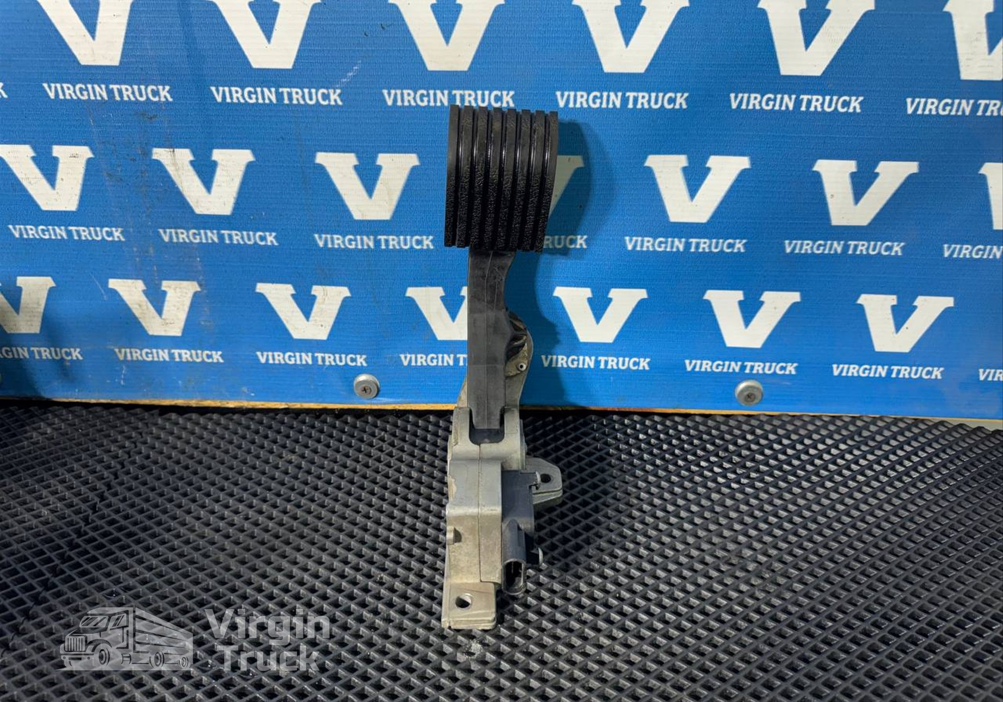 1376024 Педаль газа для Daf XF105