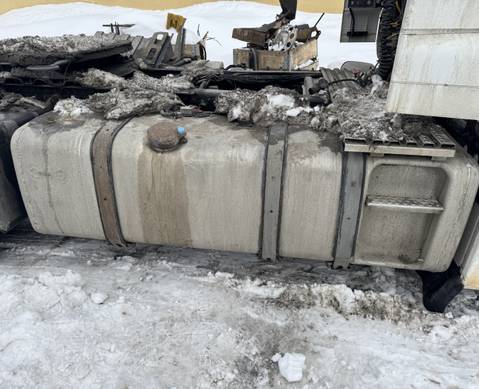 81122015729 Бак топливный 660L для Man TGX II (с 2012)