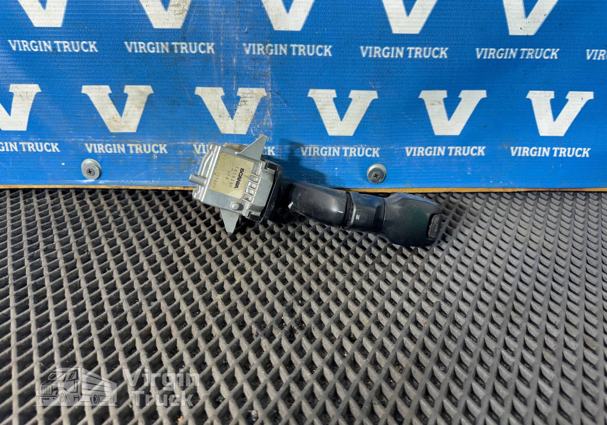 1858200 Переключатель подрулевой ретардера для Scania 5-series G (с 2004 по 2016)