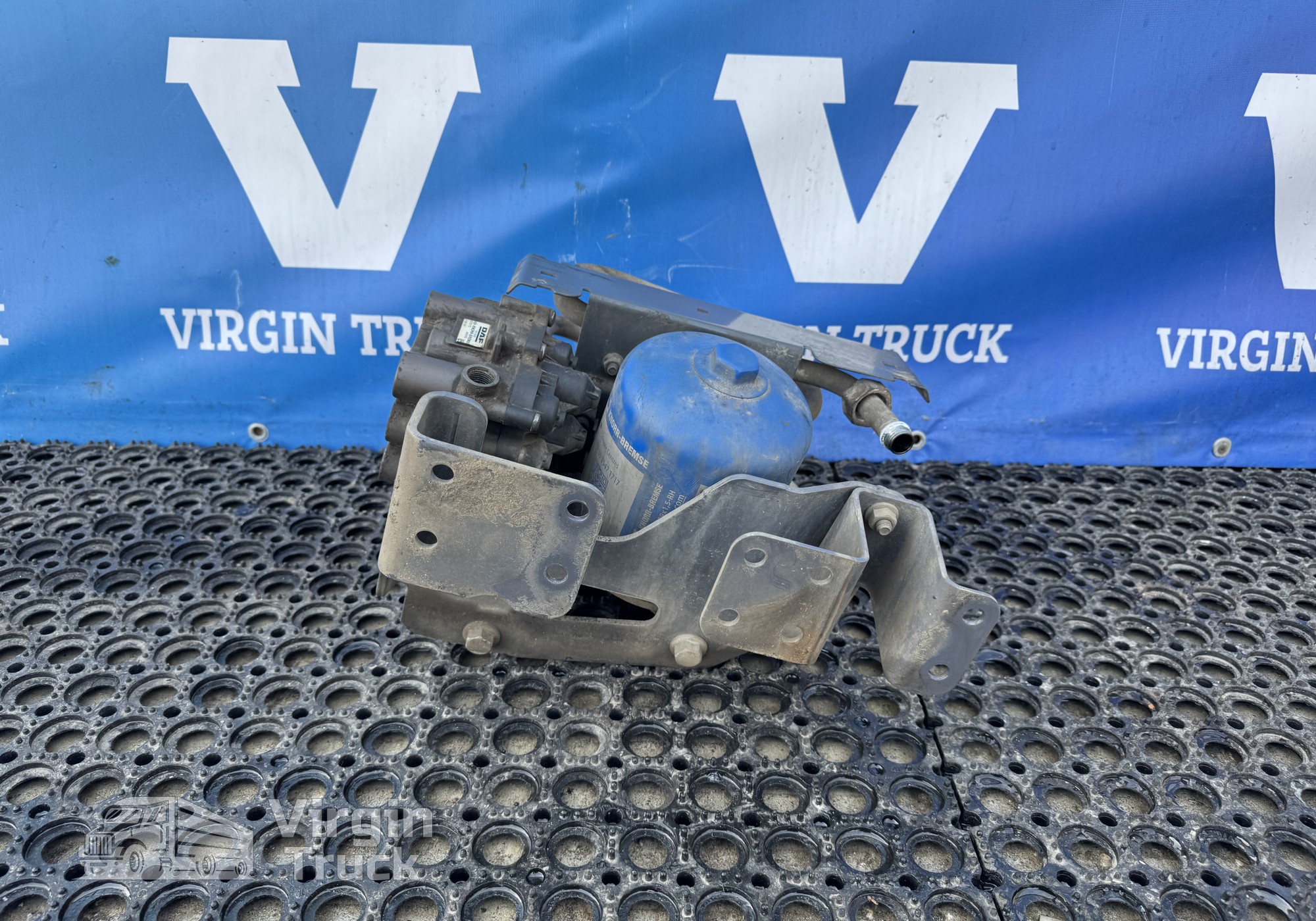 1925363 Осушитель воздуха 2021г. для Daf XF106 (с 2012)