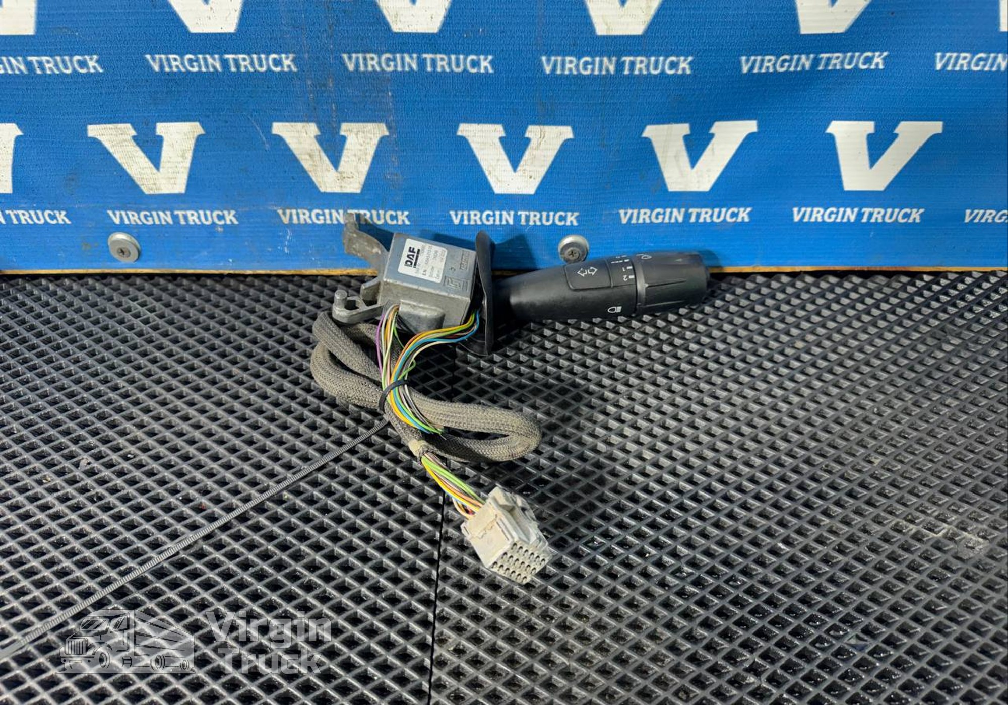 1892960 Переключатель поворотов подрулевой для Daf CF I (с 2000 по 2006)