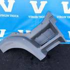 1893902 Корпус подножек правый