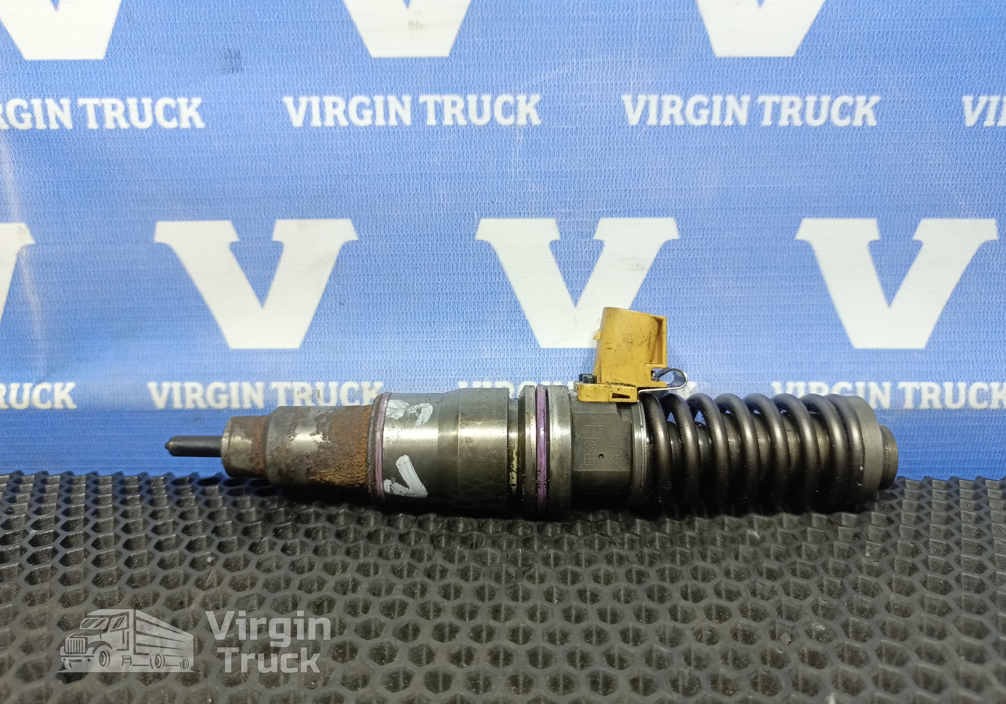 21340611 Форсунка топливная электрическая для Volvo FH