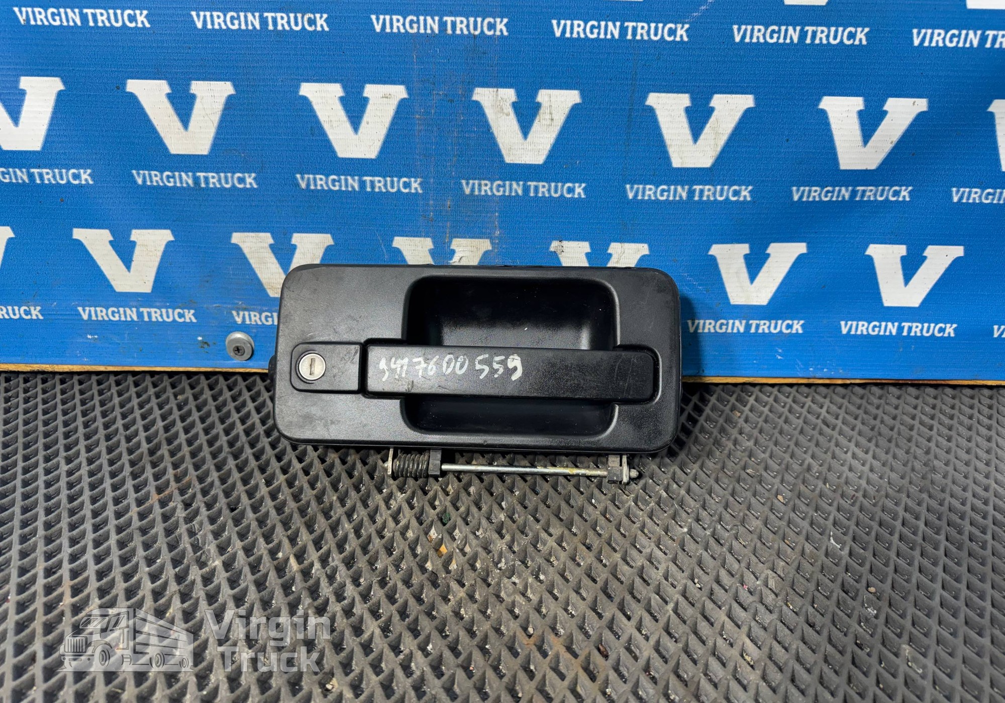 9417600559 Ручка двери наружная правая для Mercedes-Benz Actros