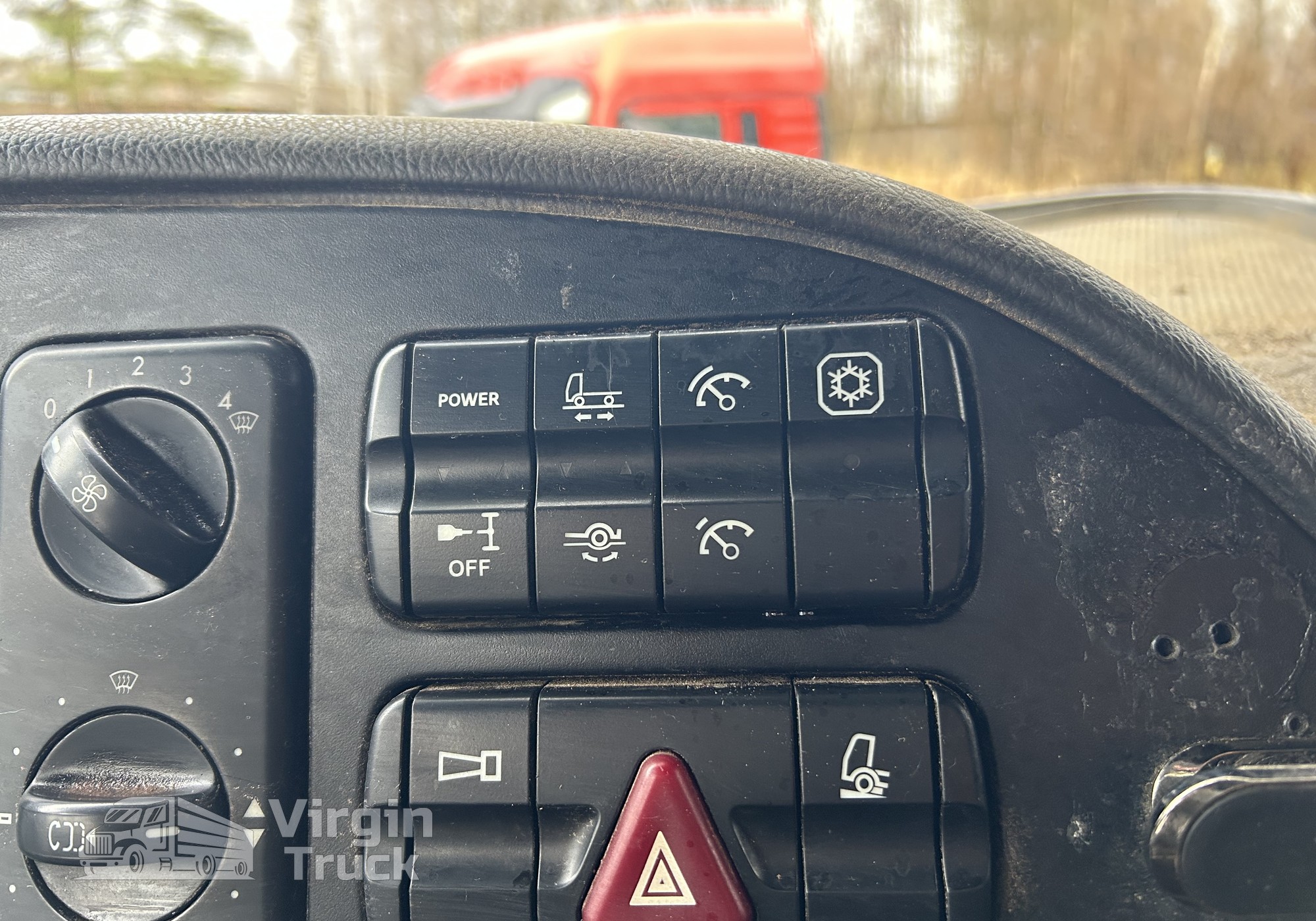 Кнопки разные для Mercedes-Benz Actros MP3 (с 2008)