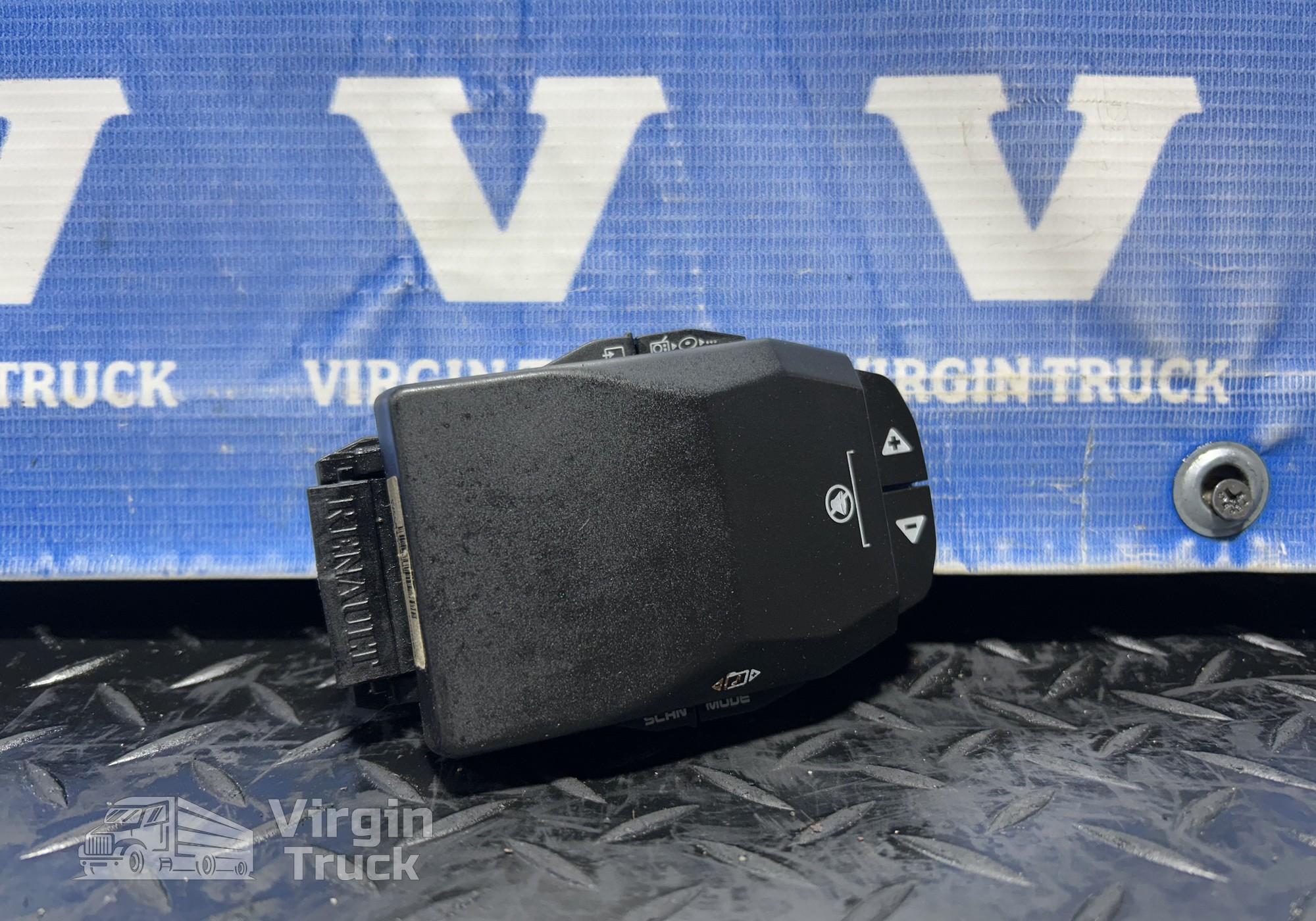 21708999 Рулевой пeреключaтeль aудиоcистемы для Renault T (с 2013)