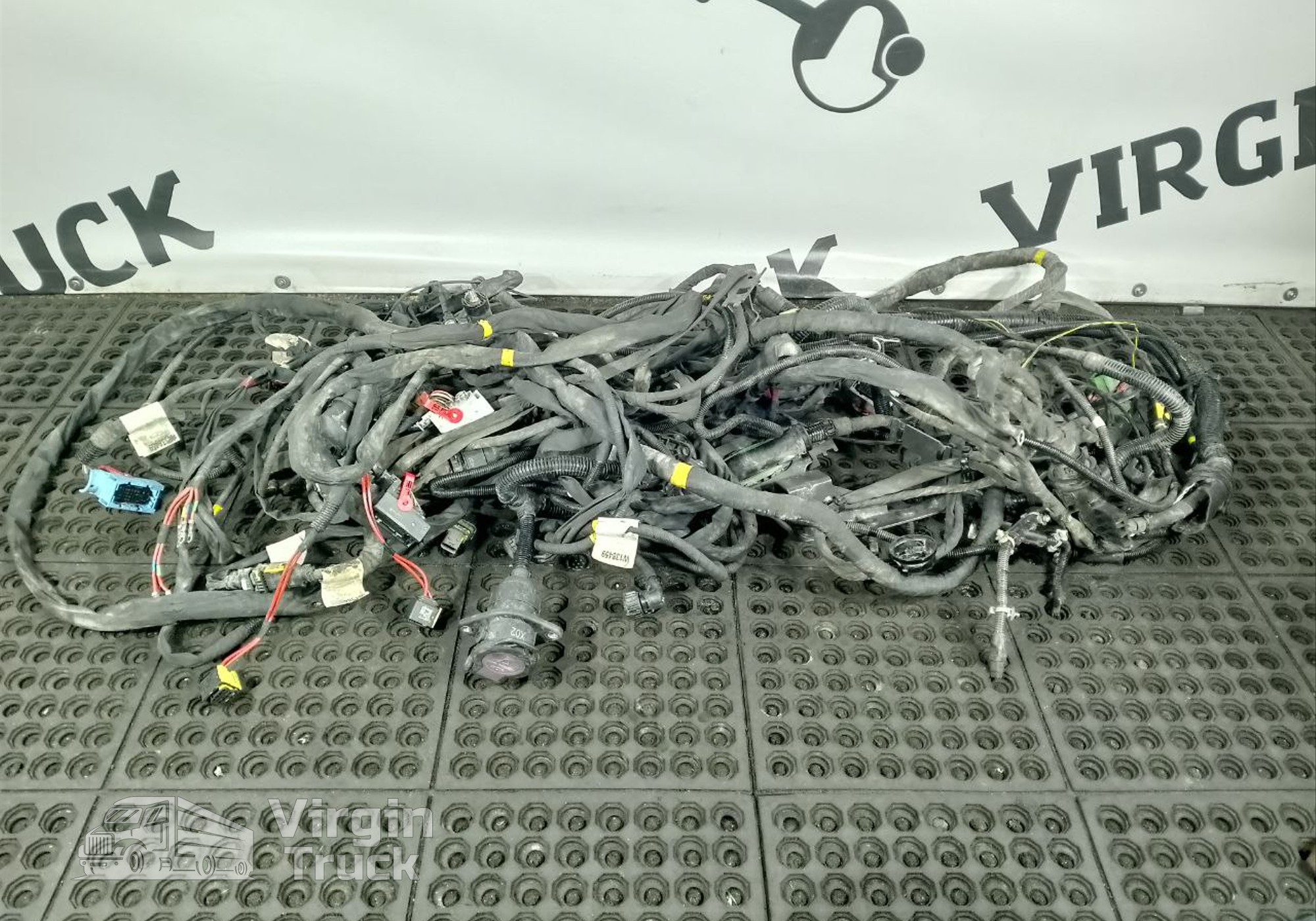 22702534 Проводка шасси основная для Volvo