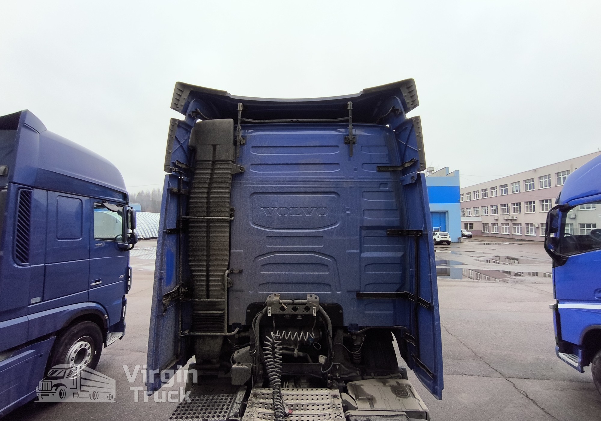 82432043 Комплект спойлеров 2016г. для Volvo FH 4 (с 2012)