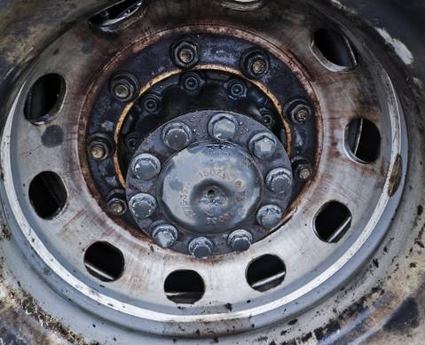 9463560201 Ступица передняя 2021г. для Mercedes-Benz