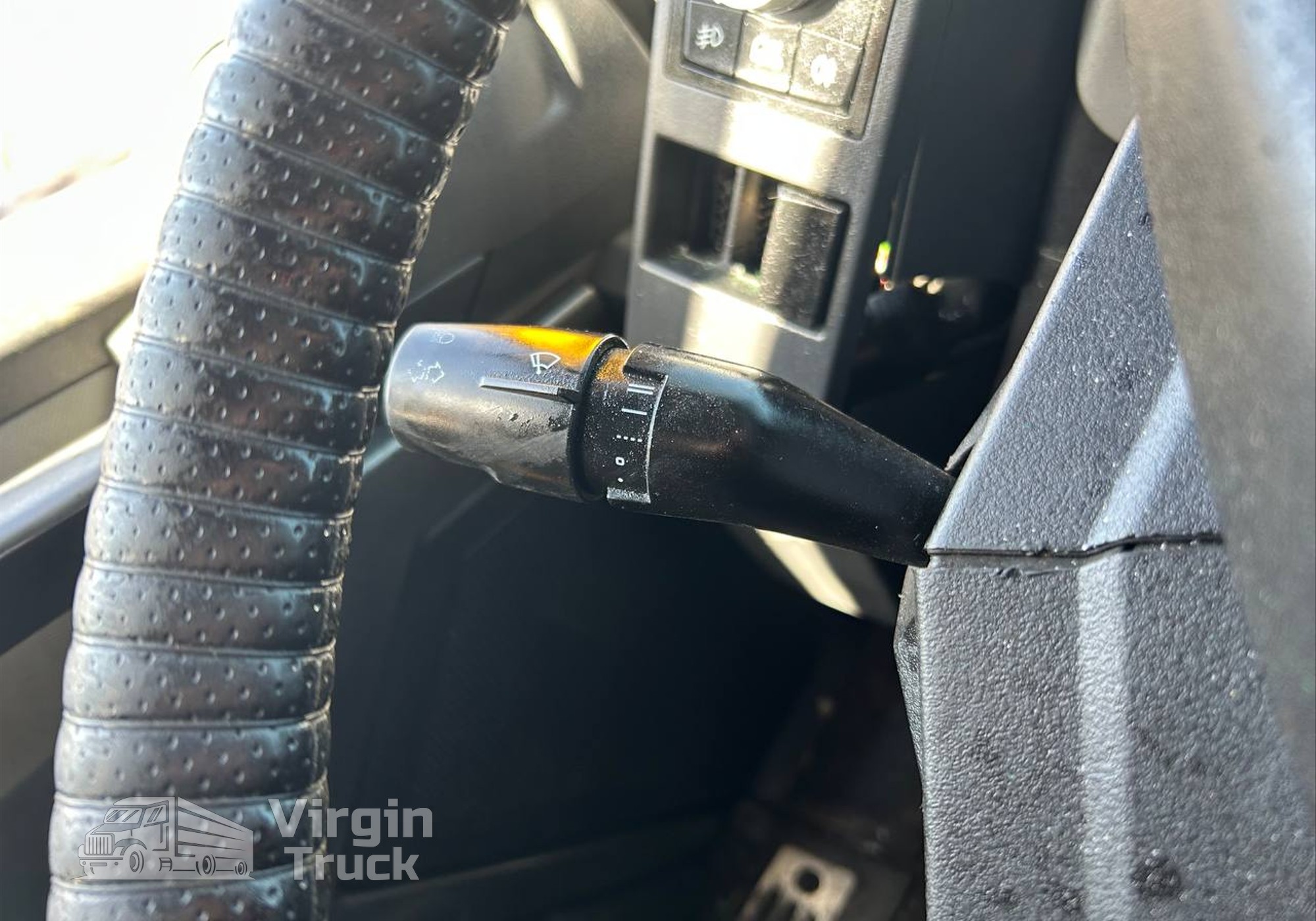 7423517978 Переключатель подрулевой для Renault T (с 2013)