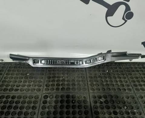 82212693 Накладка порога правая для Volvo FH 4 (с 2012)