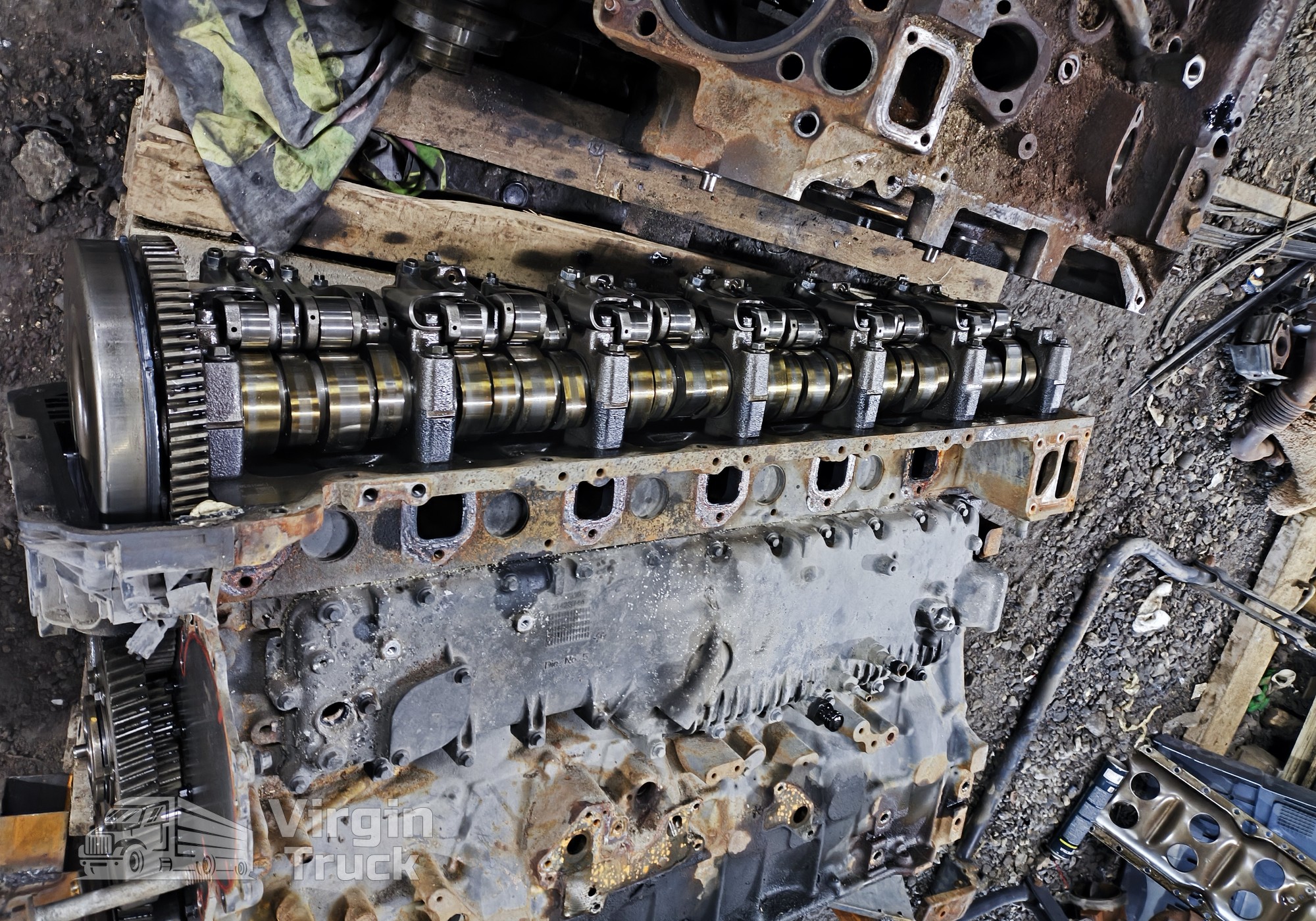 7422008070 Головка блока цилиндров DXI13 2019г. для Renault T (с 2013)