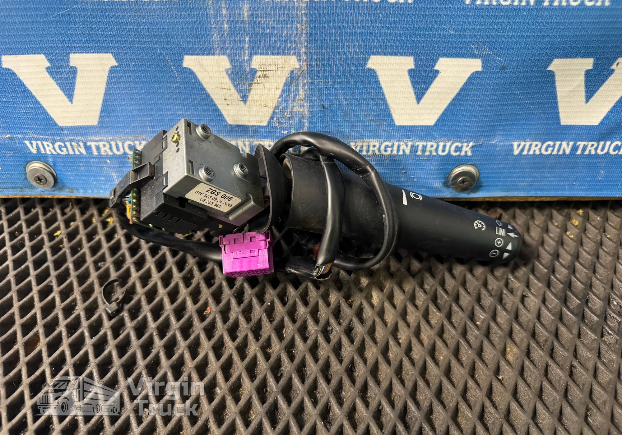 0085450924 Переключатель круиз контроля для Mercedes-Benz Axor