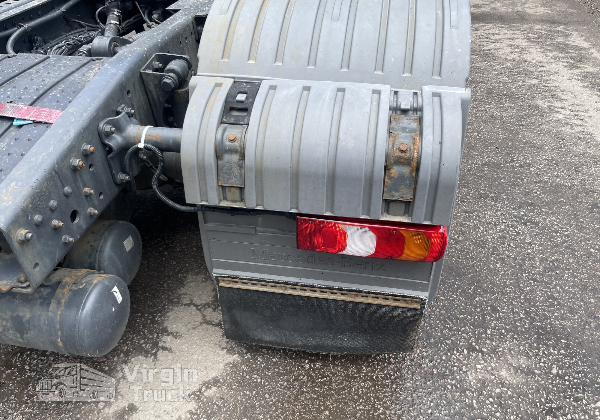 A9305200020 Крыло заднее правое в сборе 2017г. для Mercedes-Benz Axor