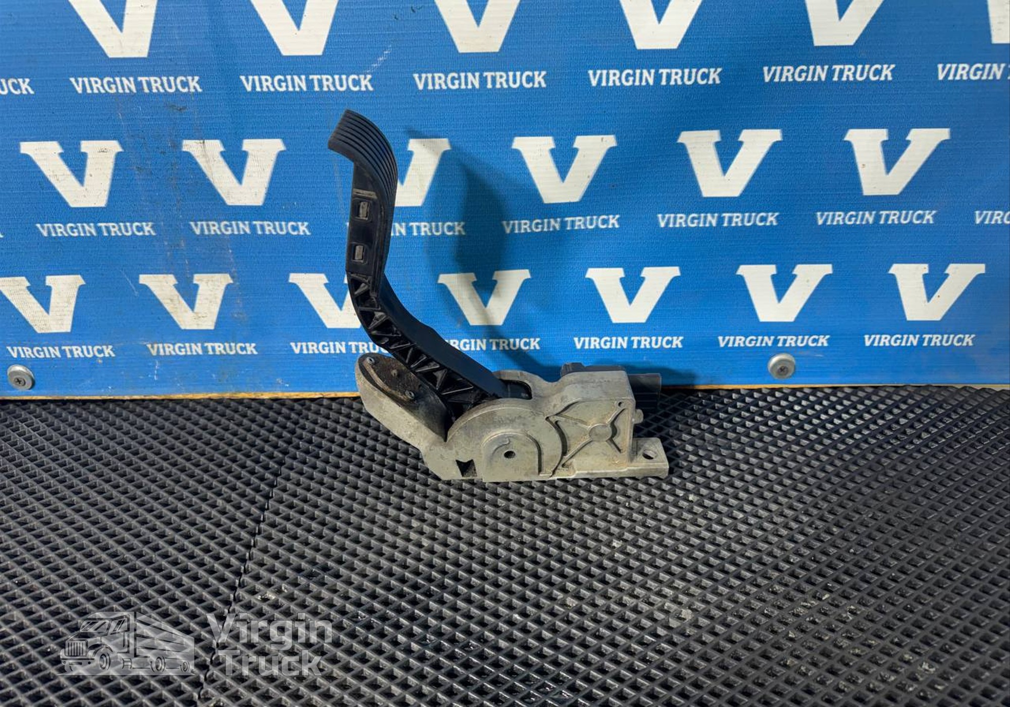 1376024 Педаль газа для Daf XF105