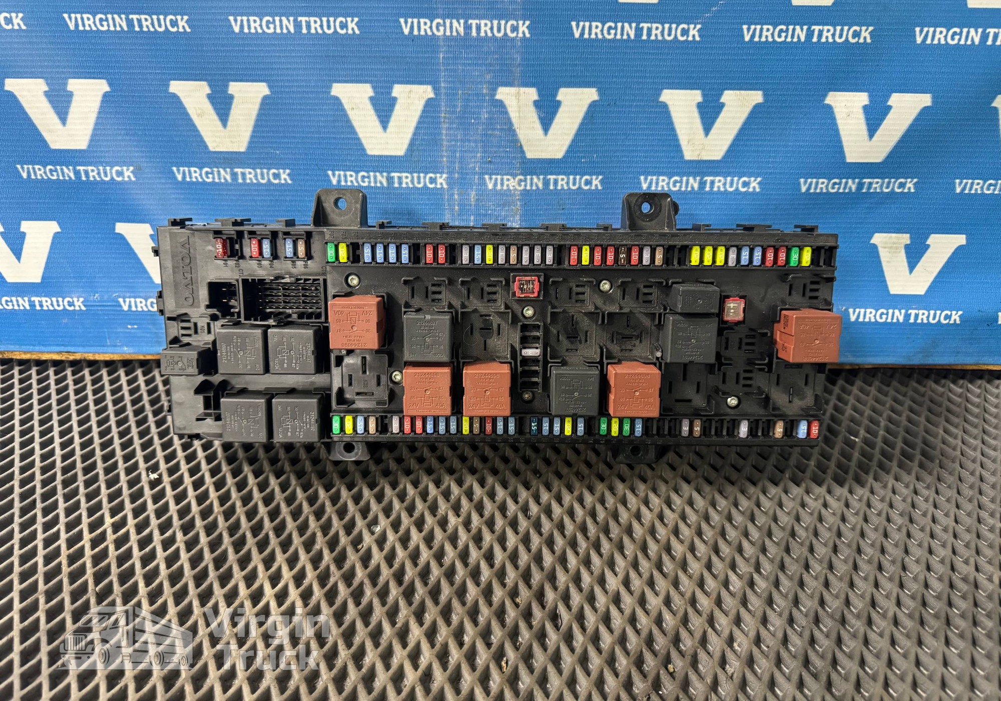 22445006 Блок предохранителей для Volvo FM