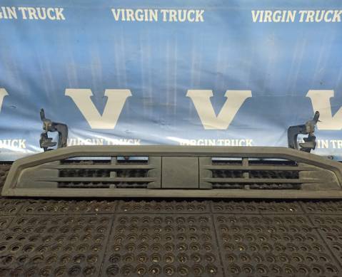 82220206 Решетка радиатора нижняя для Volvo FH 4 (с 2012)