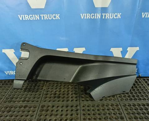 82136982 Накладка на подножку левая для Volvo FH 4 (с 2012)