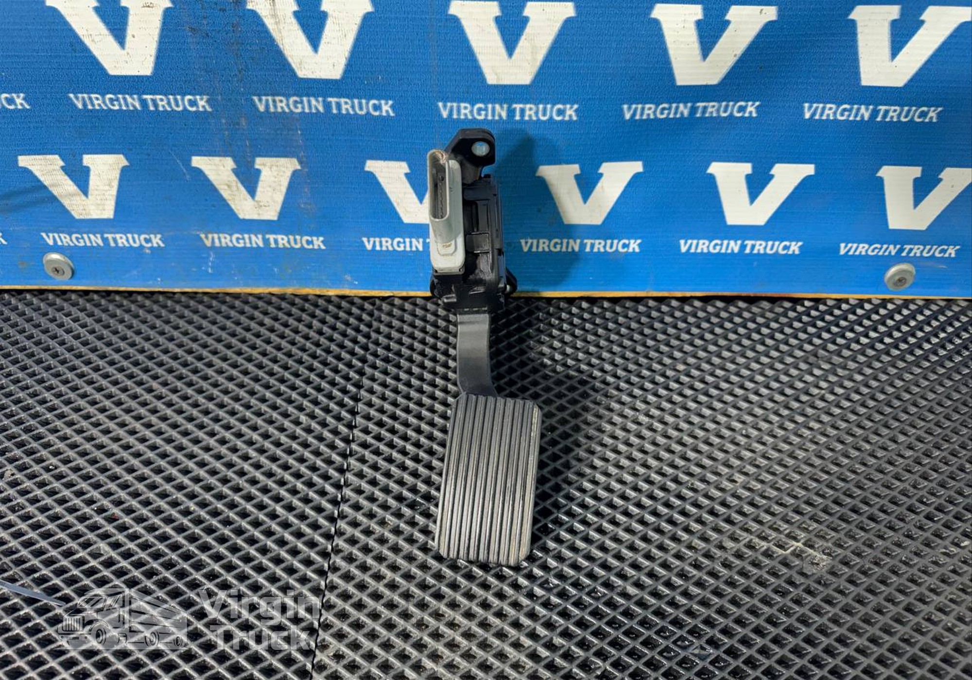 81259706103 Педаль газа для Man TGS II (с 2012)