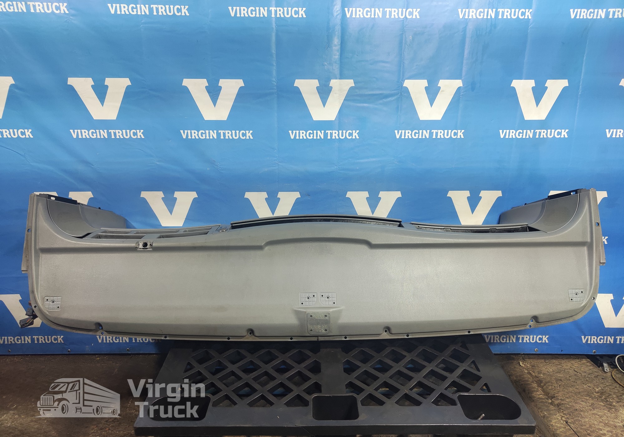 Консоль верхняя для Mercedes-Benz Actros MP3 (с 2008)