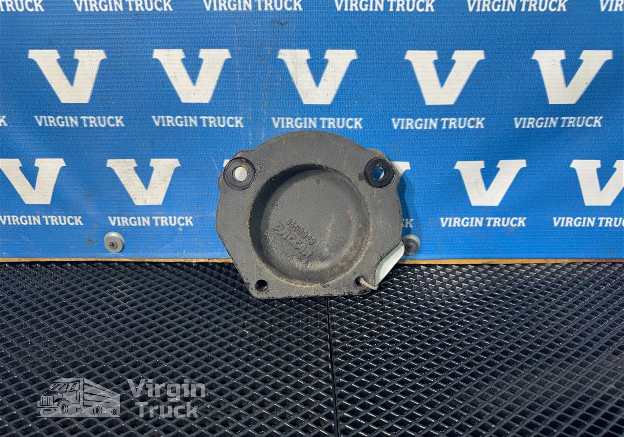 1658398 Крышка блока цилиндров для Daf XF105 (с 2005)