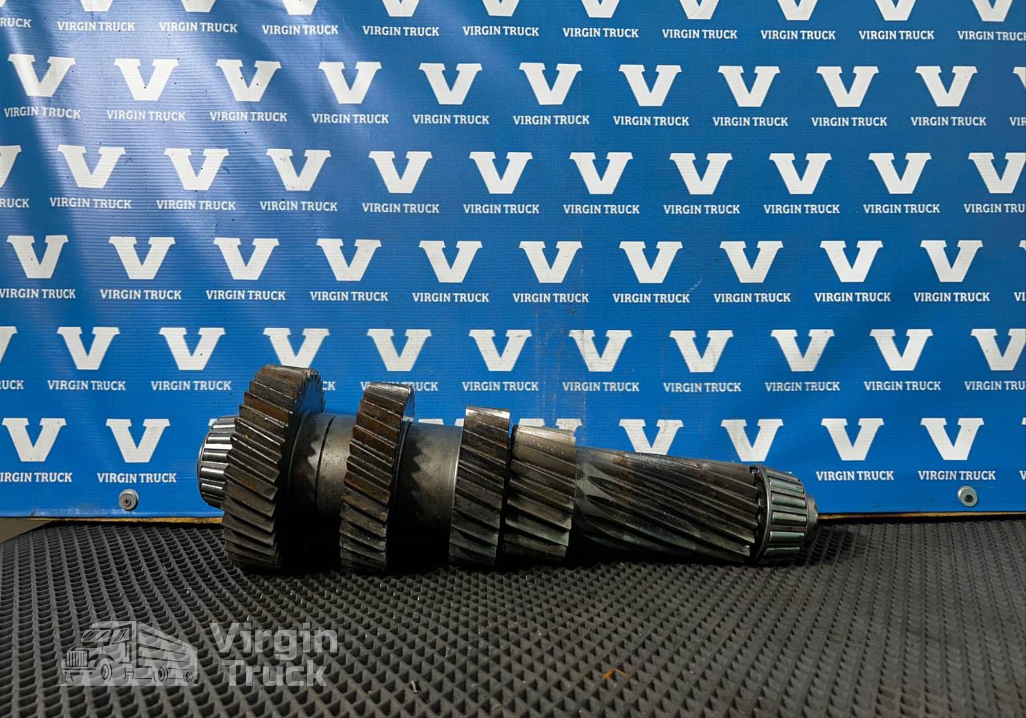 1316303033 Bал KПП пpомежуточный ZF