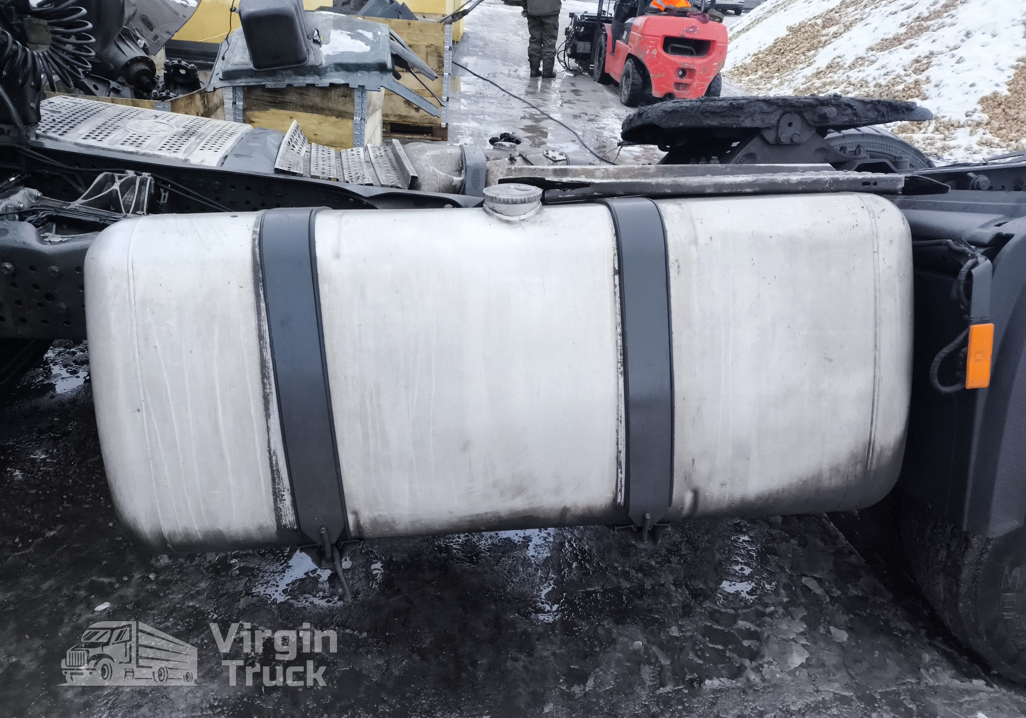 A9604703903 Бак топливный 630L 2021г. для Mercedes-Benz Actros New Actros MP4 (с 2011)